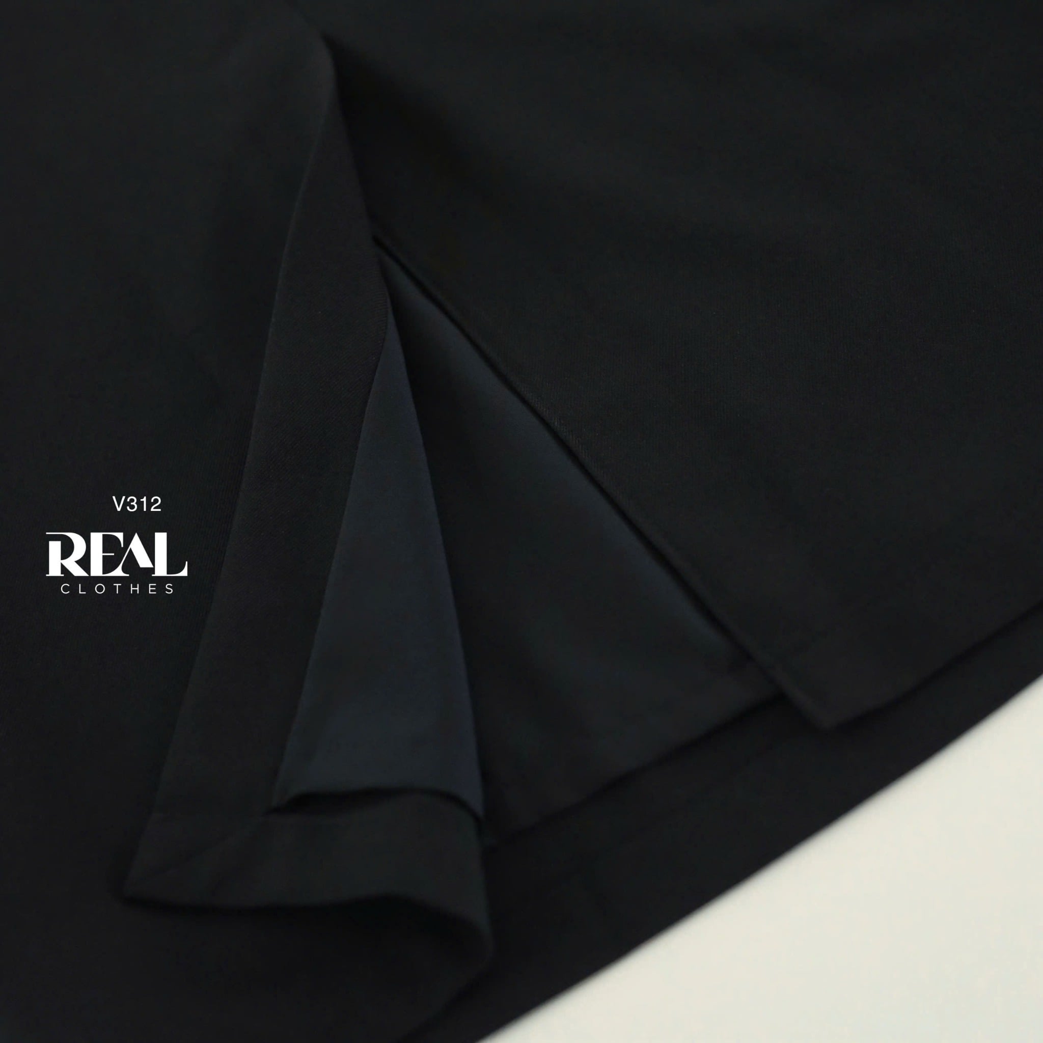 Váy Japan dài đen MỚI