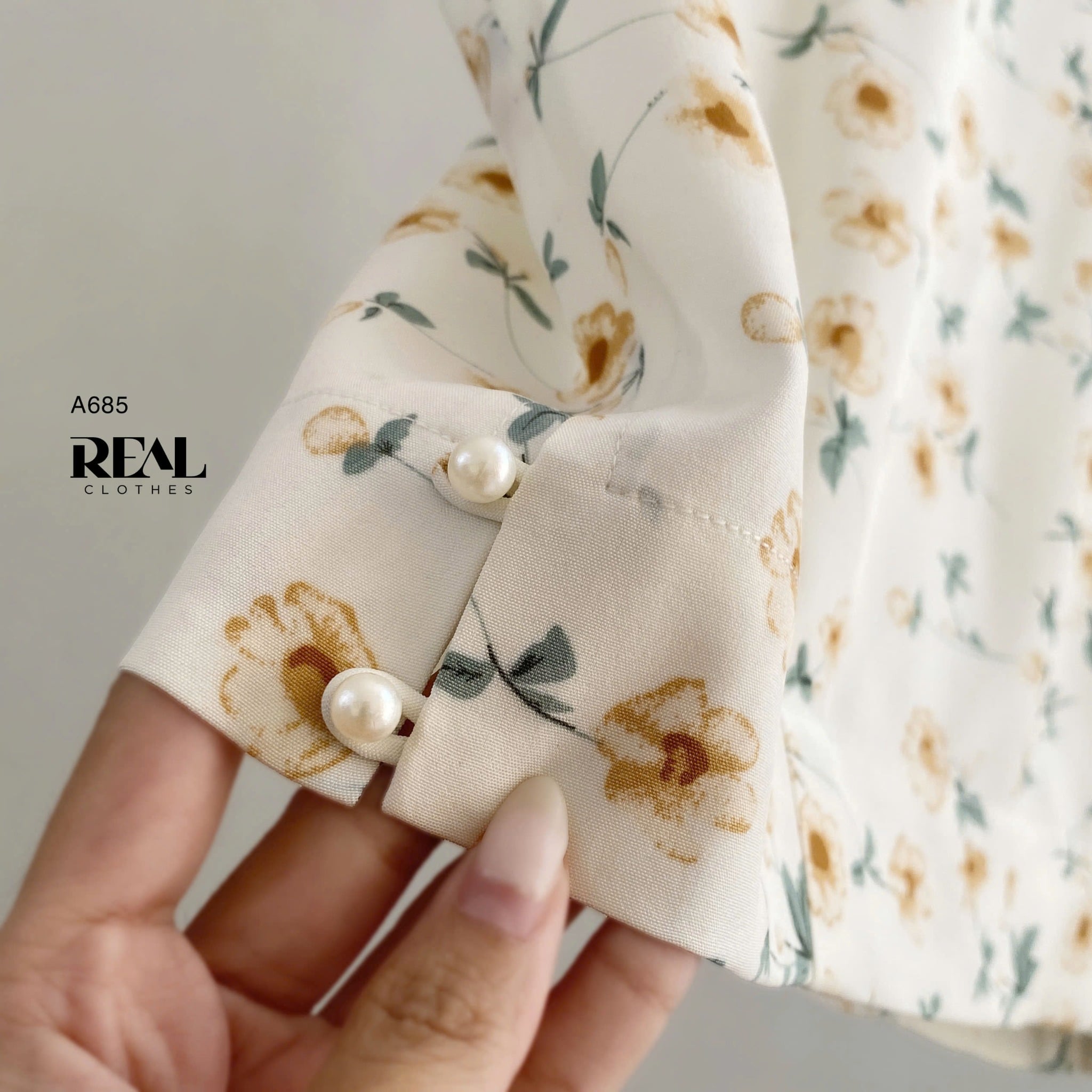 Áo Victoria hoa vàng SALE