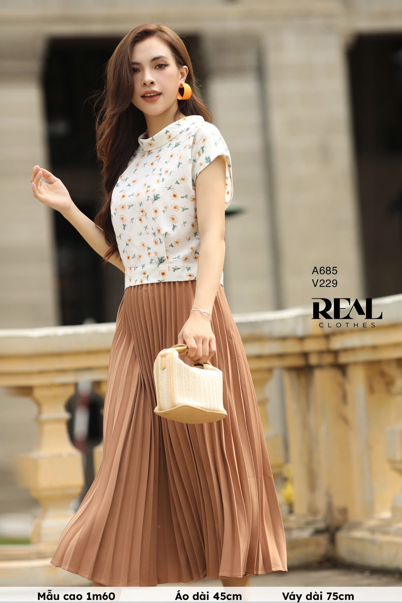 Váy pleated nâu 75cm FINAL SALE