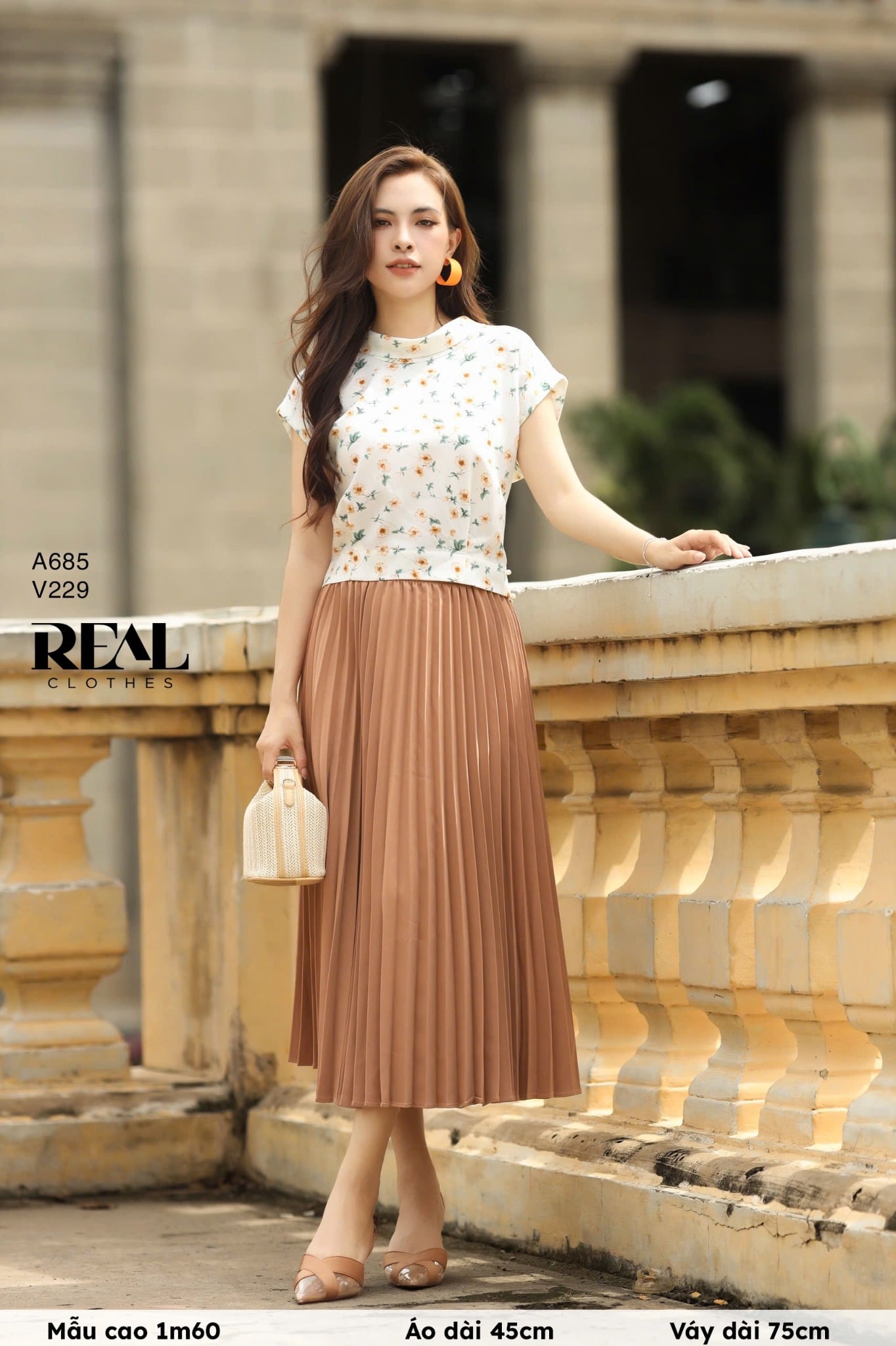 Váy pleated nâu 75cm FINAL SALE