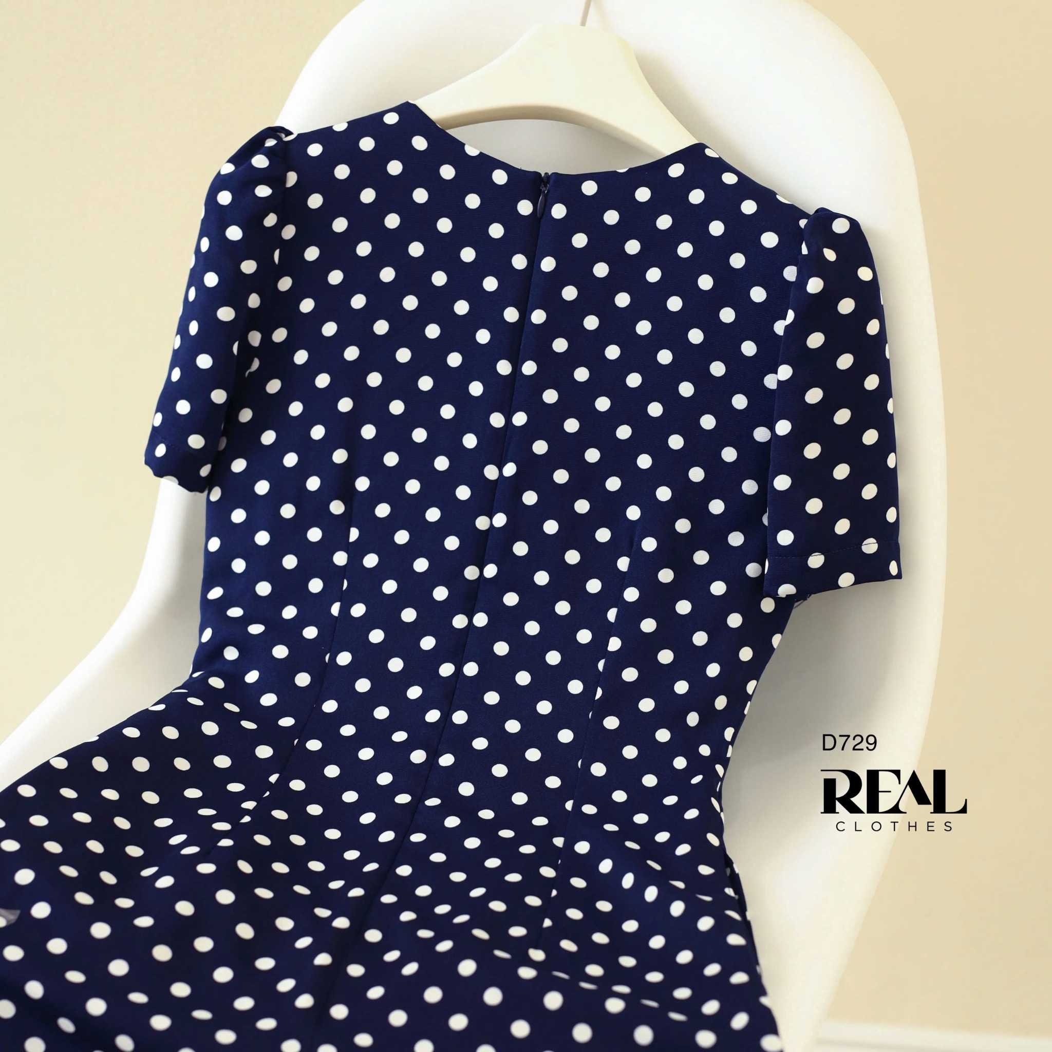 Đầm chéo chấm bi xanh MỚI SALE