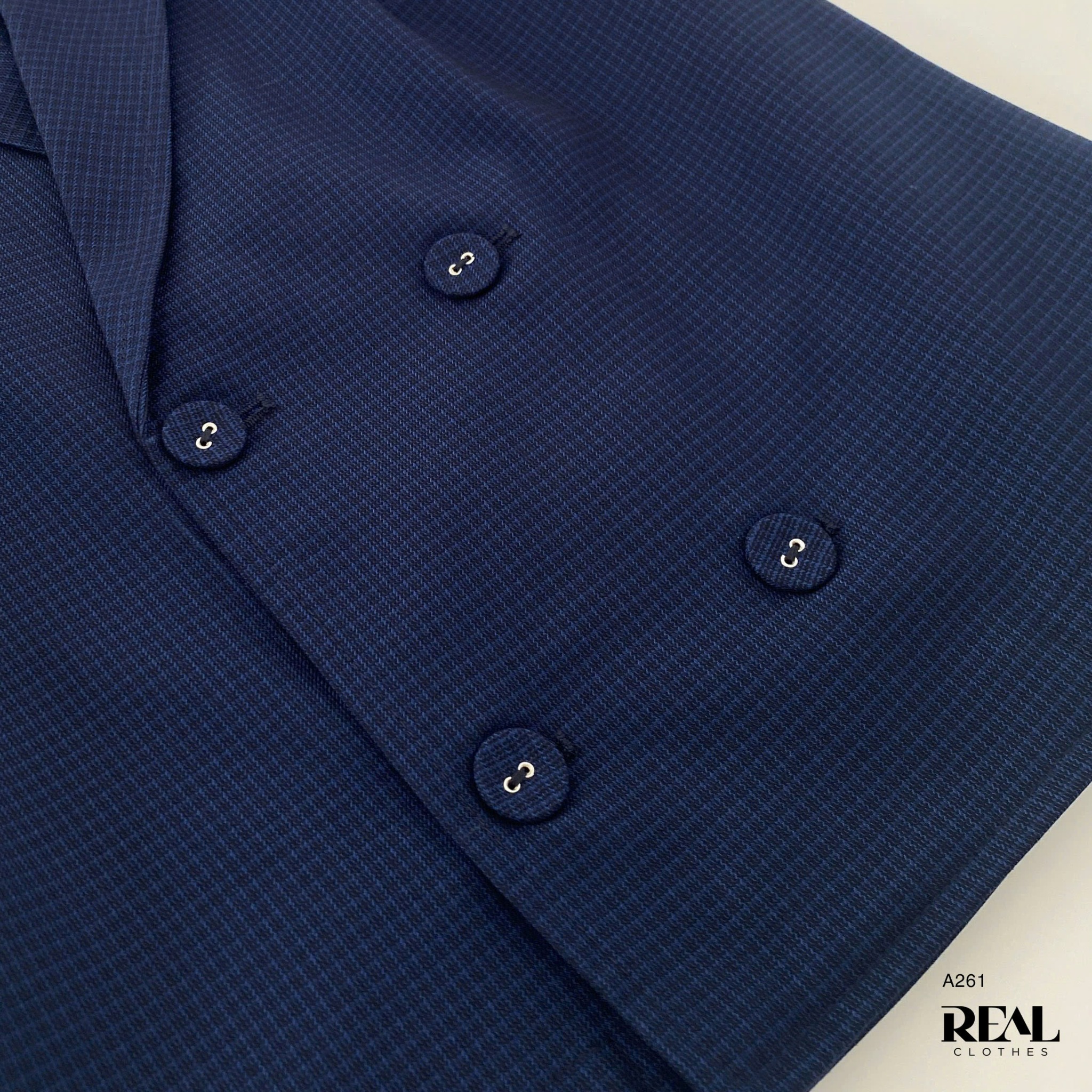 Áo Emma ô vuông xanh SALE - size XS