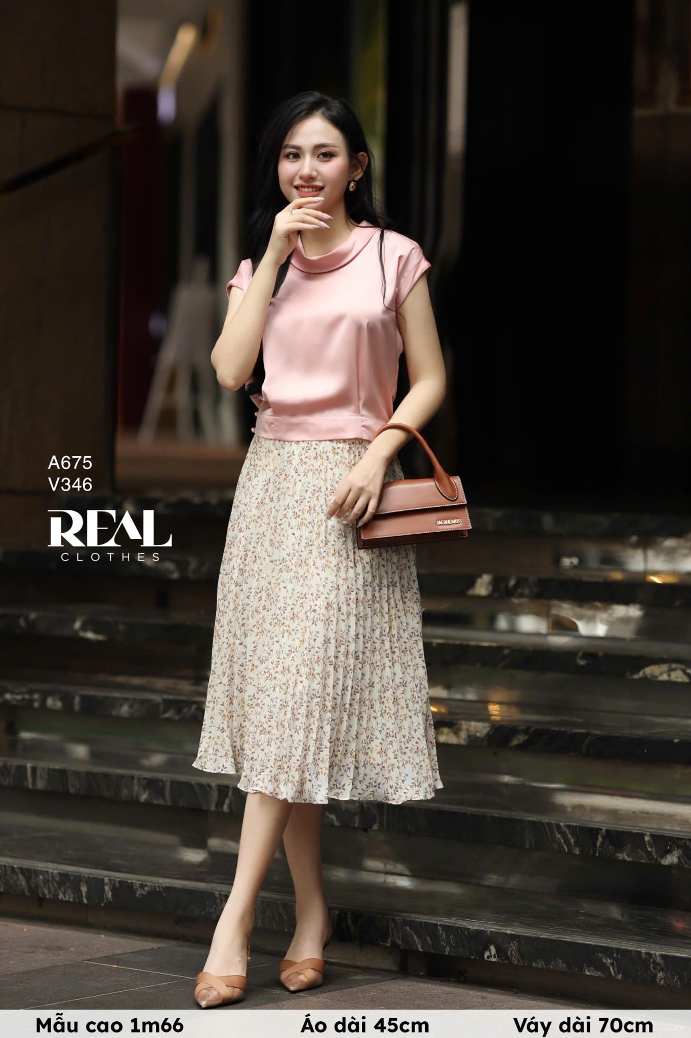 Váy rẻ quạt hoa kem FINAL SALE - size S