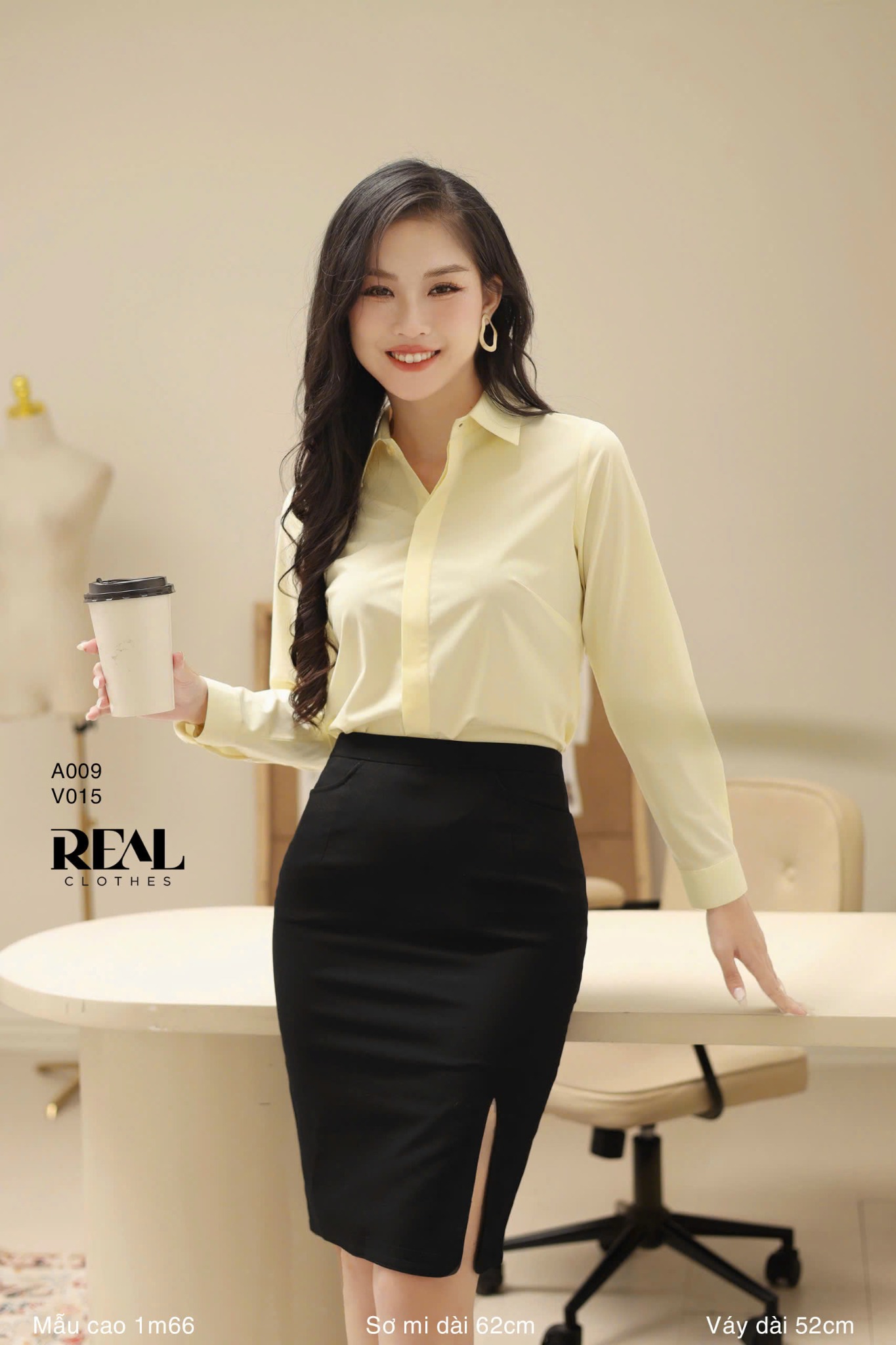 Bút chì túi xẻ hở đen SALE