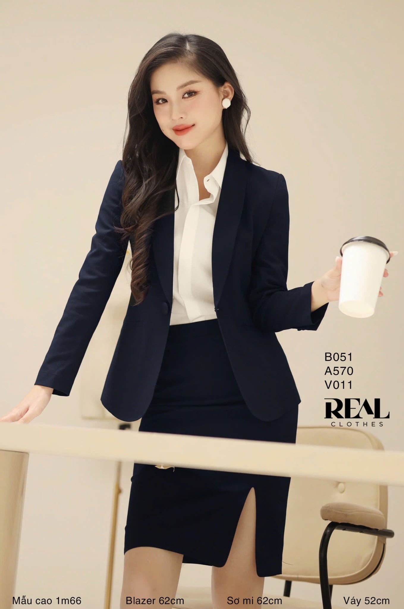 Bút chì túi xẻ hở xanh đen SALE