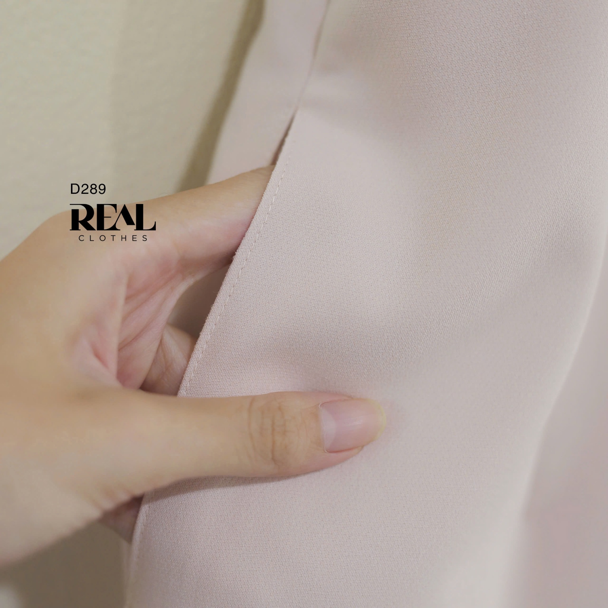 Đầm Hailey Hồng Nhạt