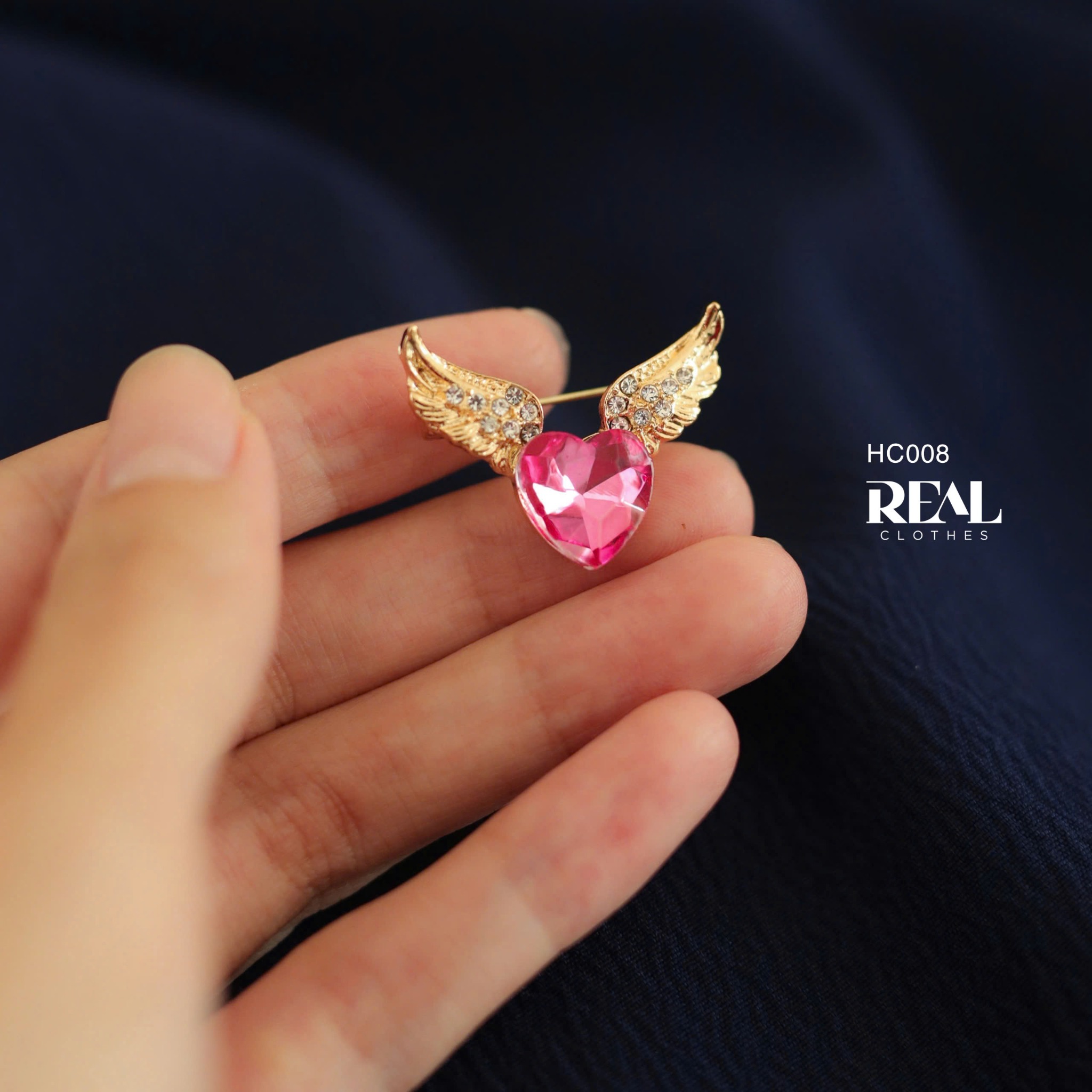 Cài áo thiên thần