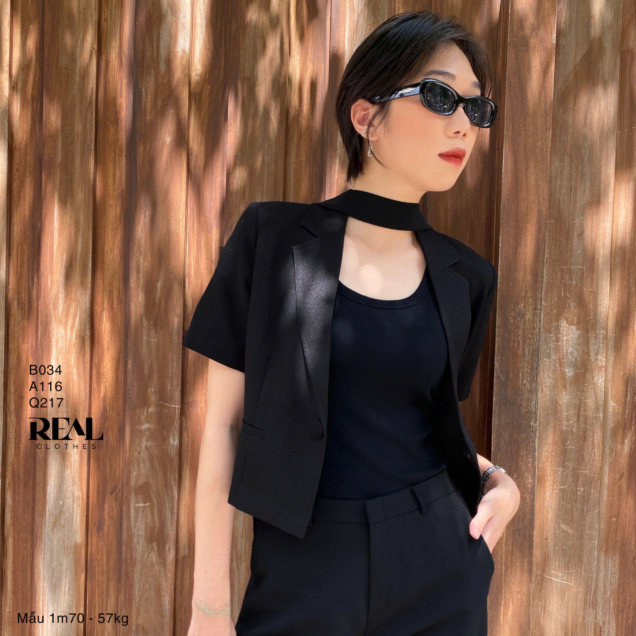 Blazer tay ngắn đen