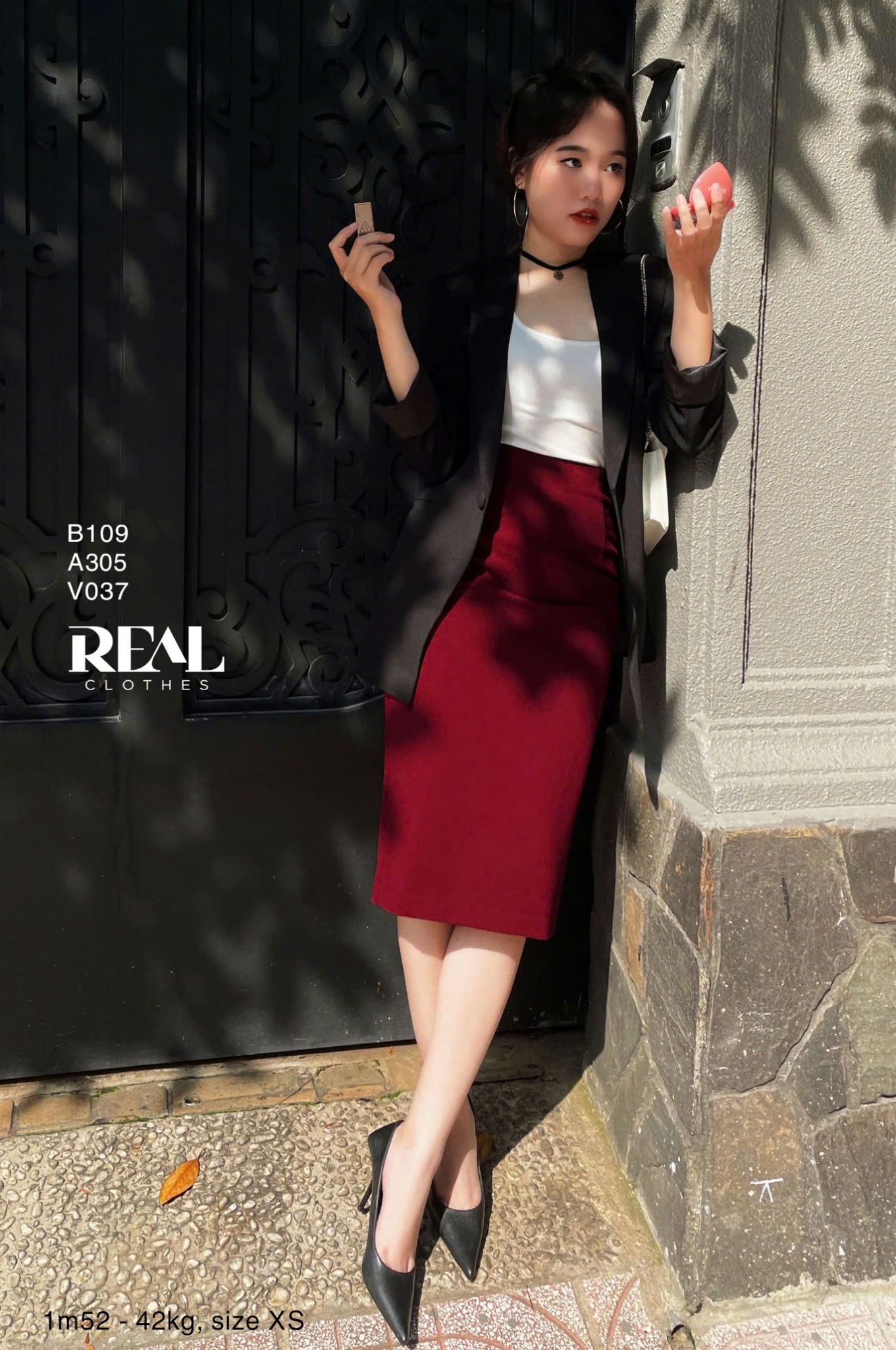 Áo tank top cổ U trắng SALE