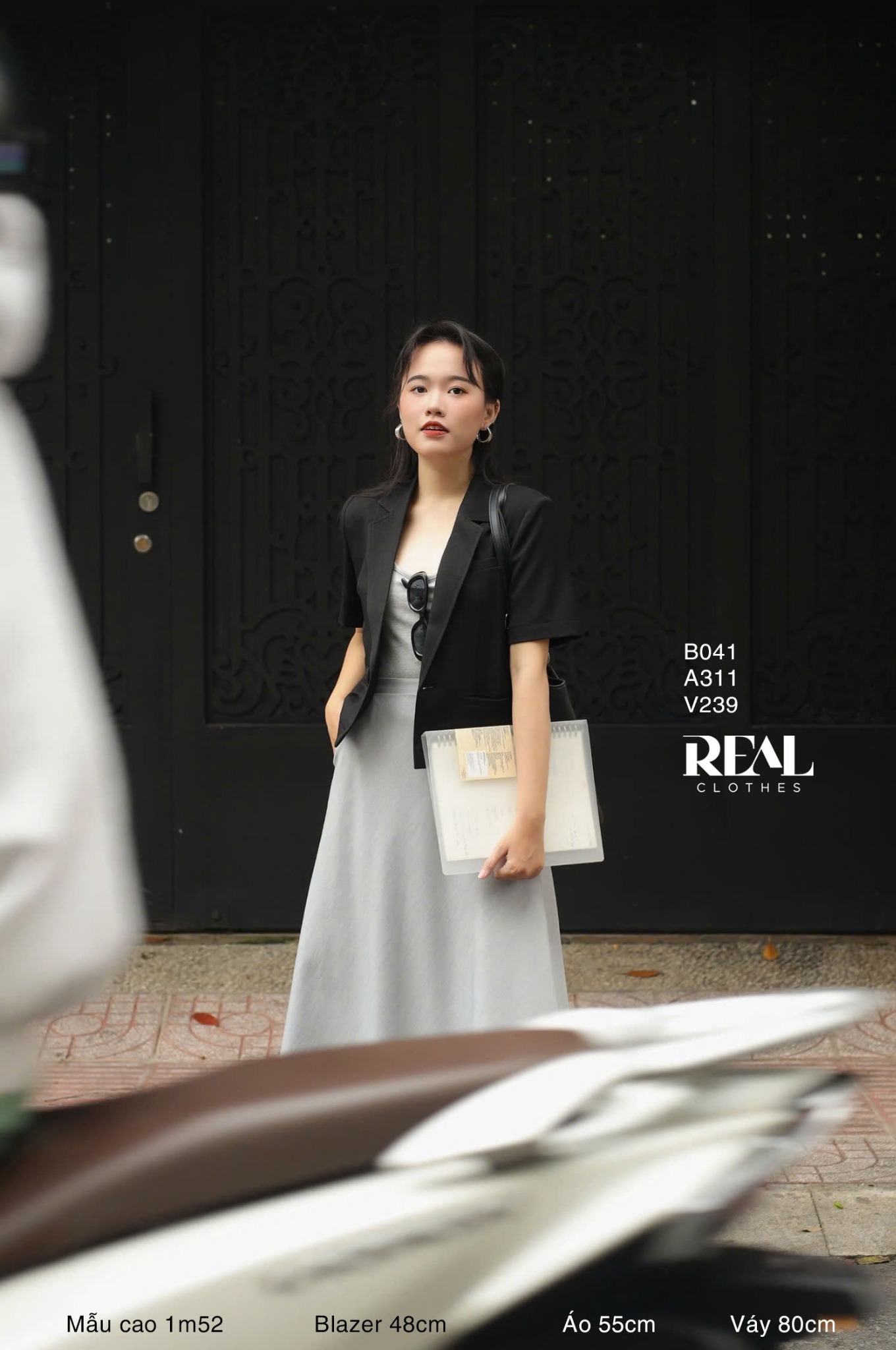 Áo tank top cổ U xám SALE