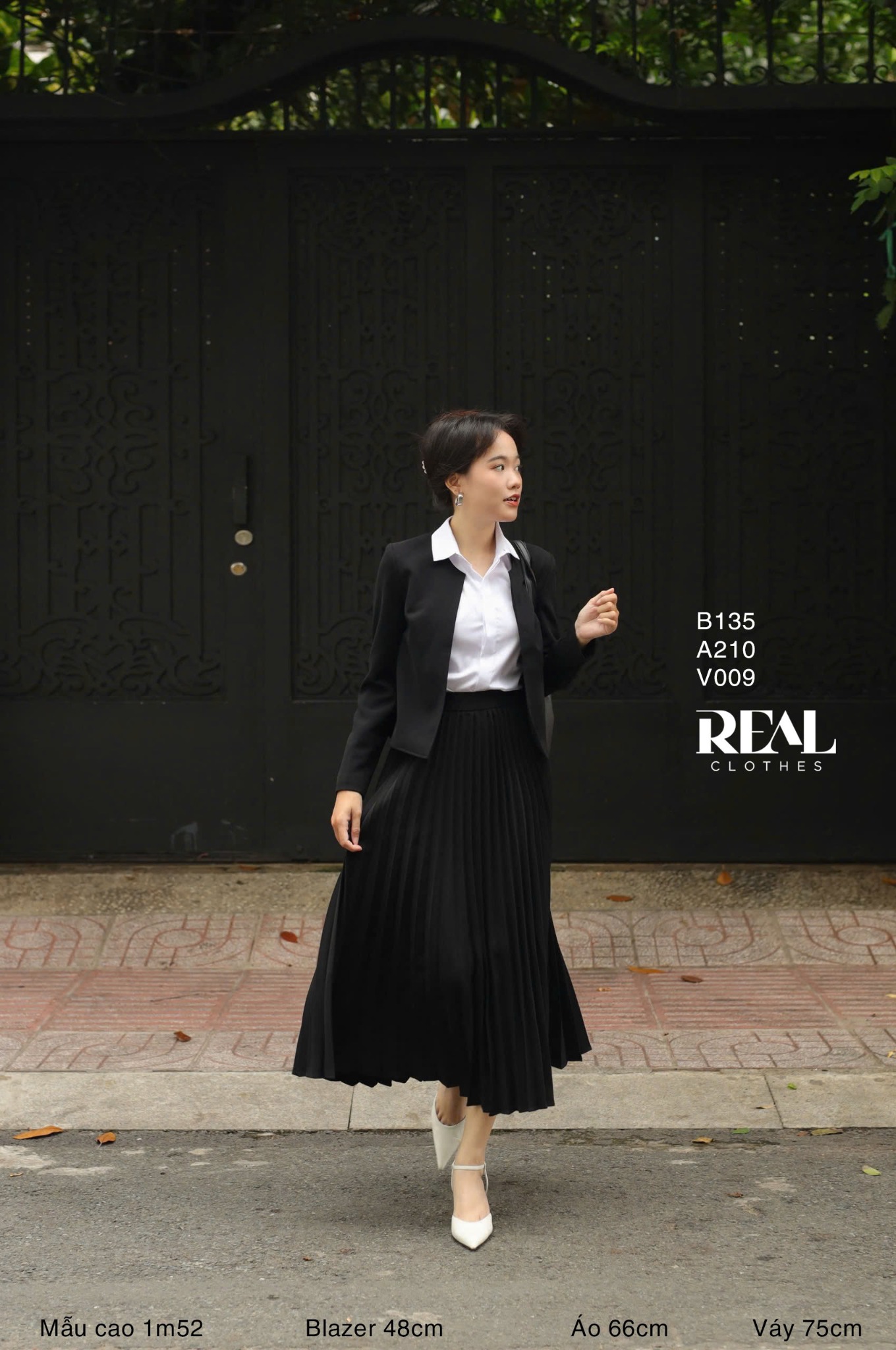 Blazer cổ tròn cindy đen