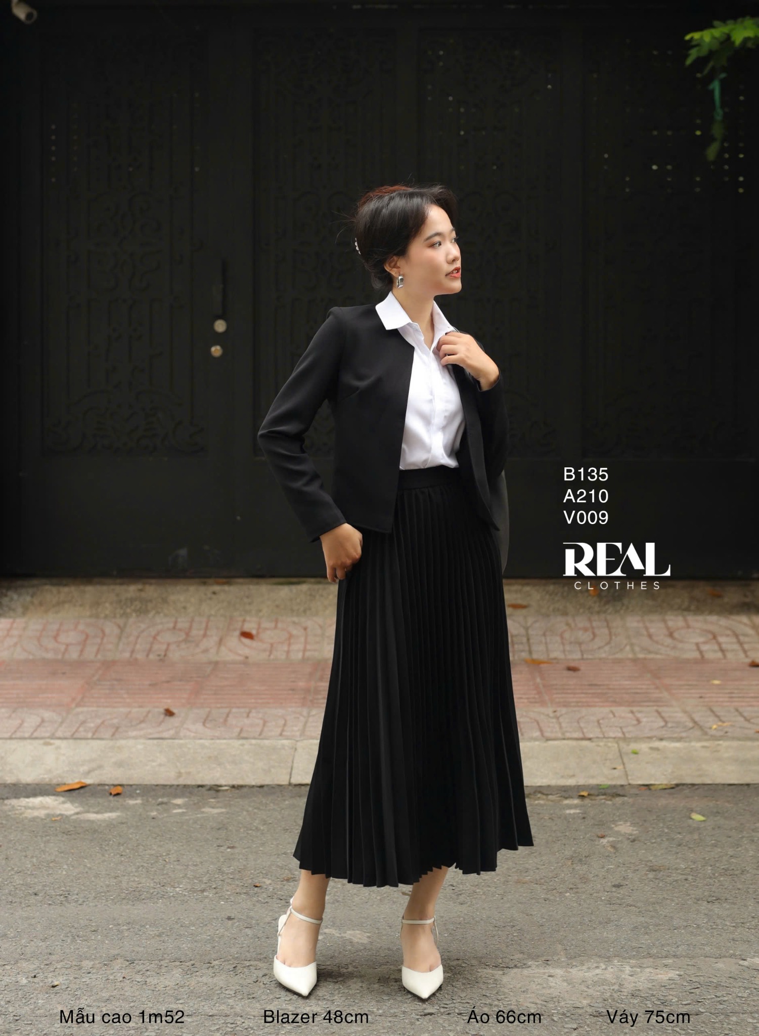 Blazer cổ tròn cindy đen