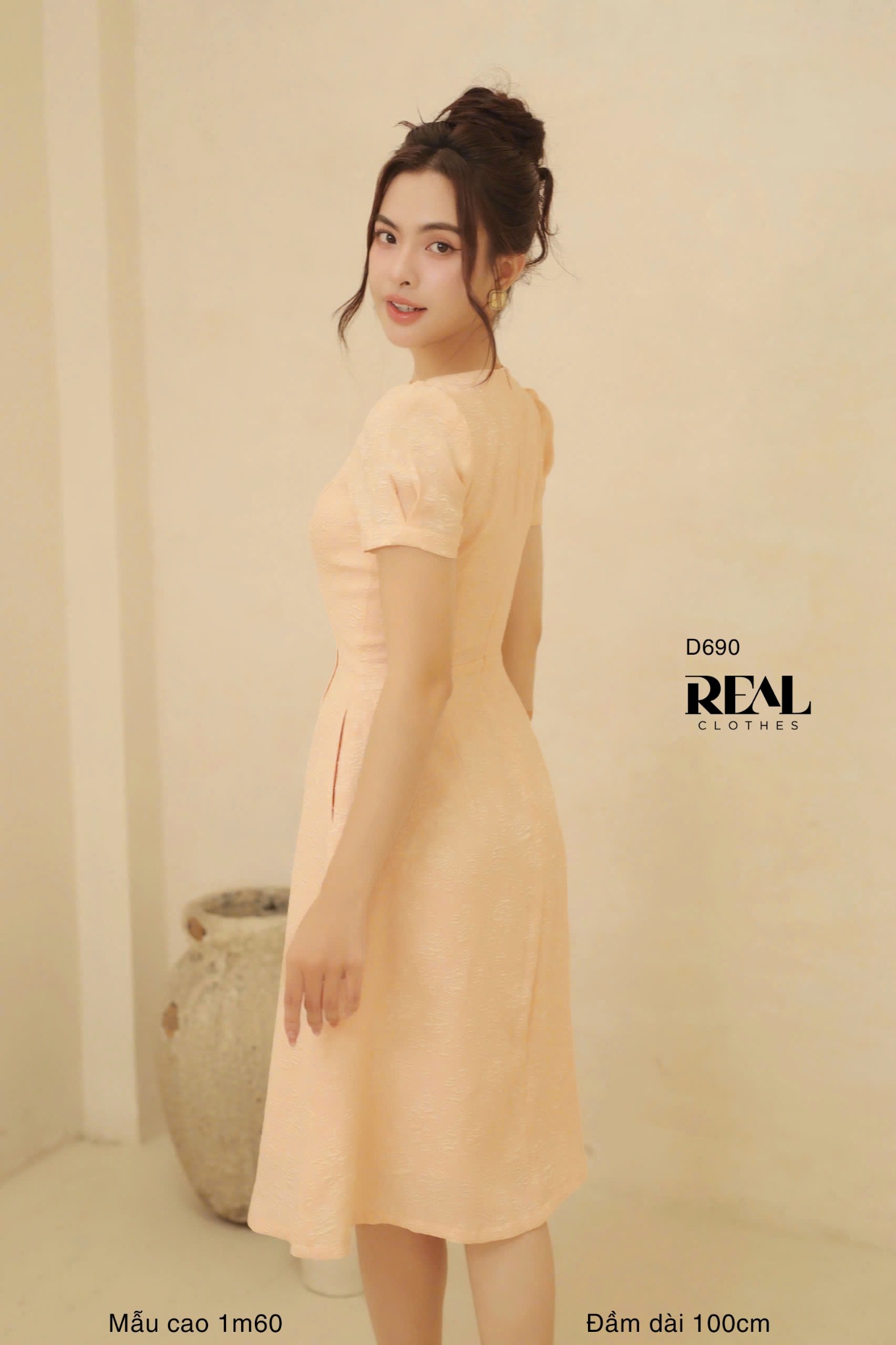 Đầm Kyo gấm cam SALE