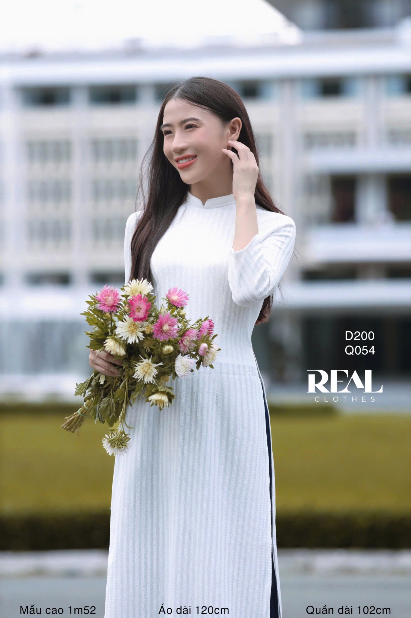 Áo dài truyền thống muse trắng SALE