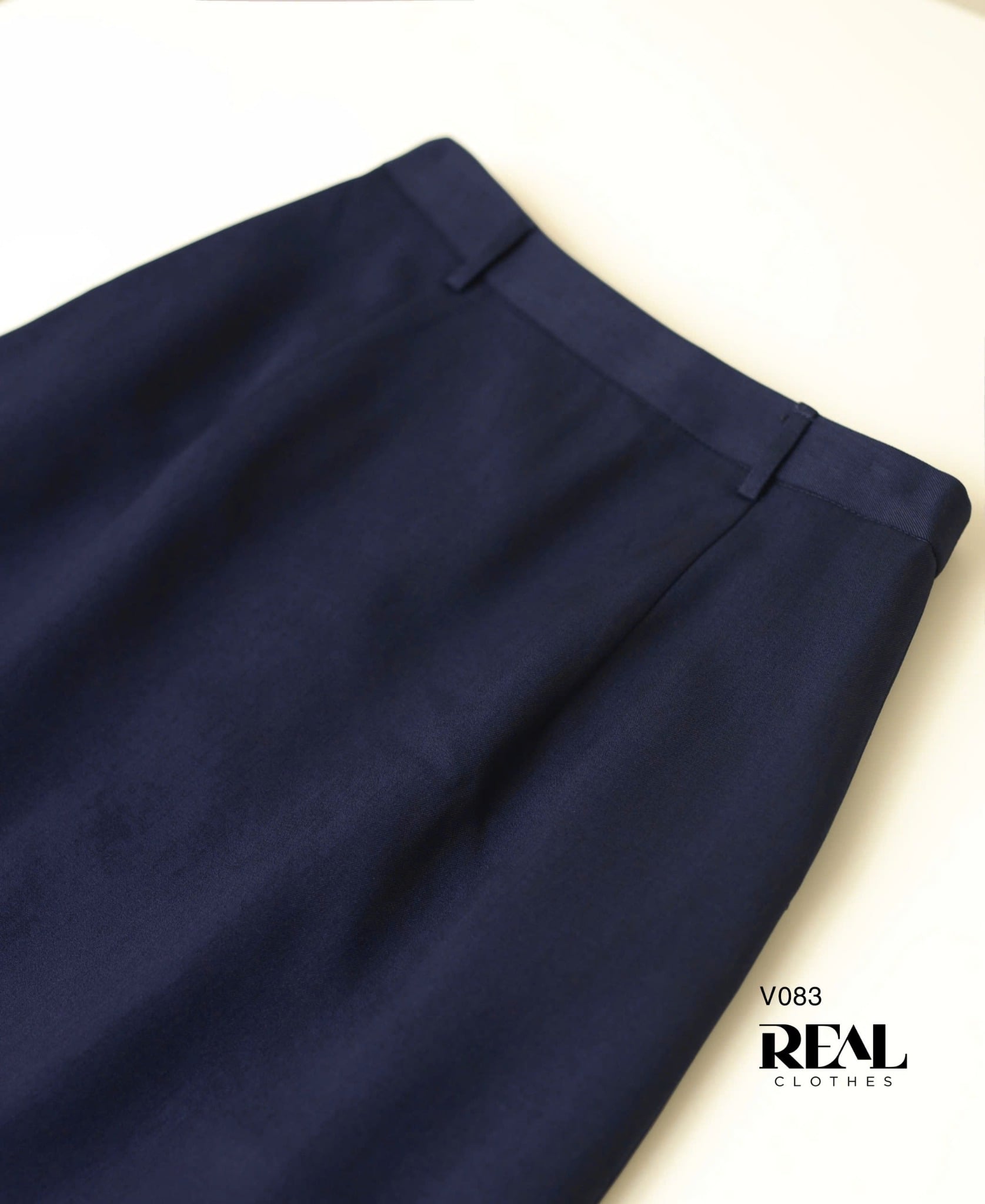 Váy 2 xếp xanh đen