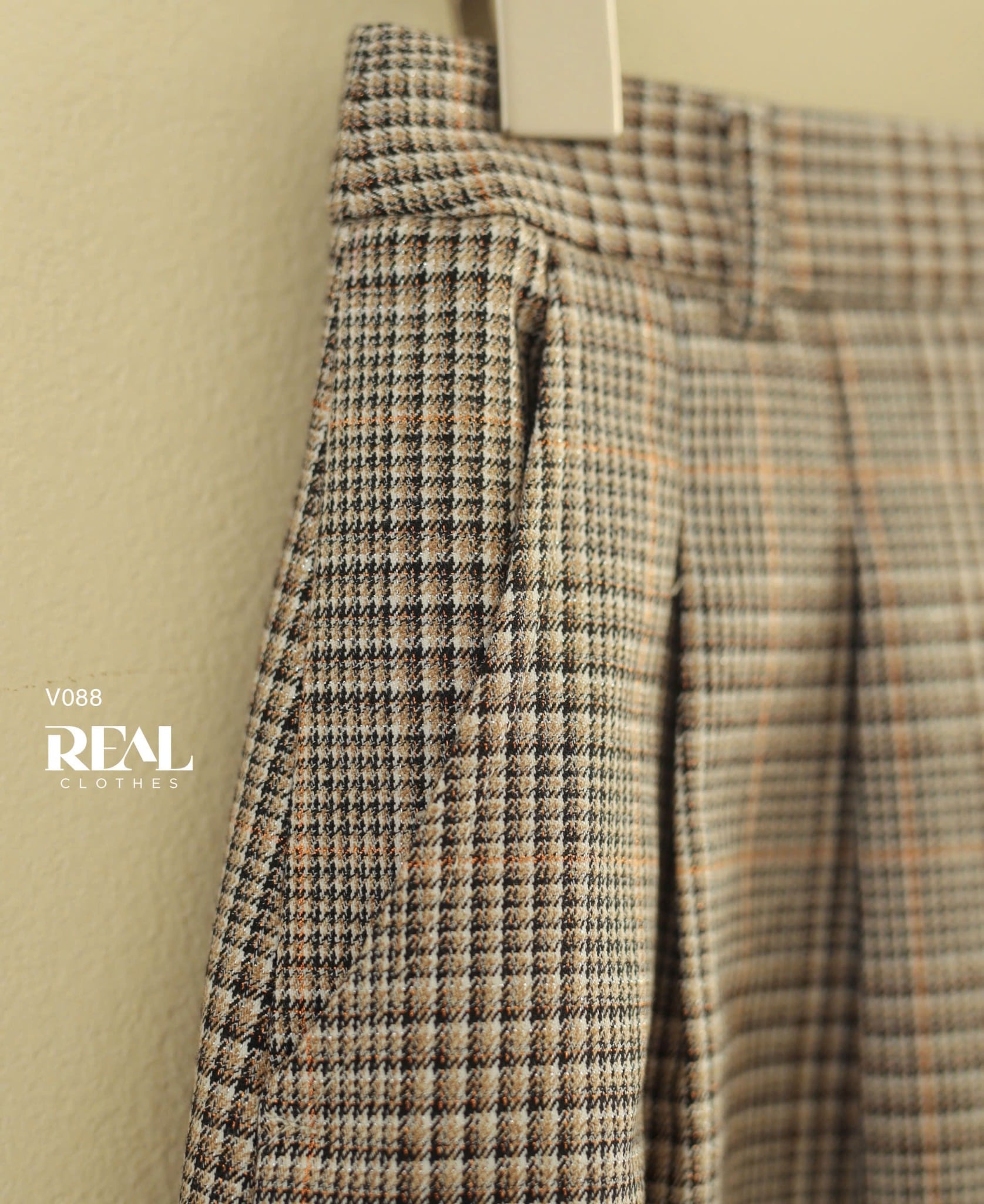 Váy 2 xếp caro kim tuyến SALE