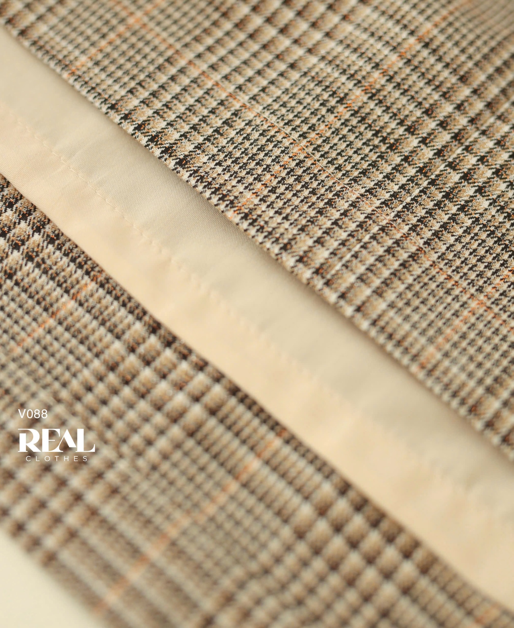 Váy 2 xếp caro kim tuyến SALE