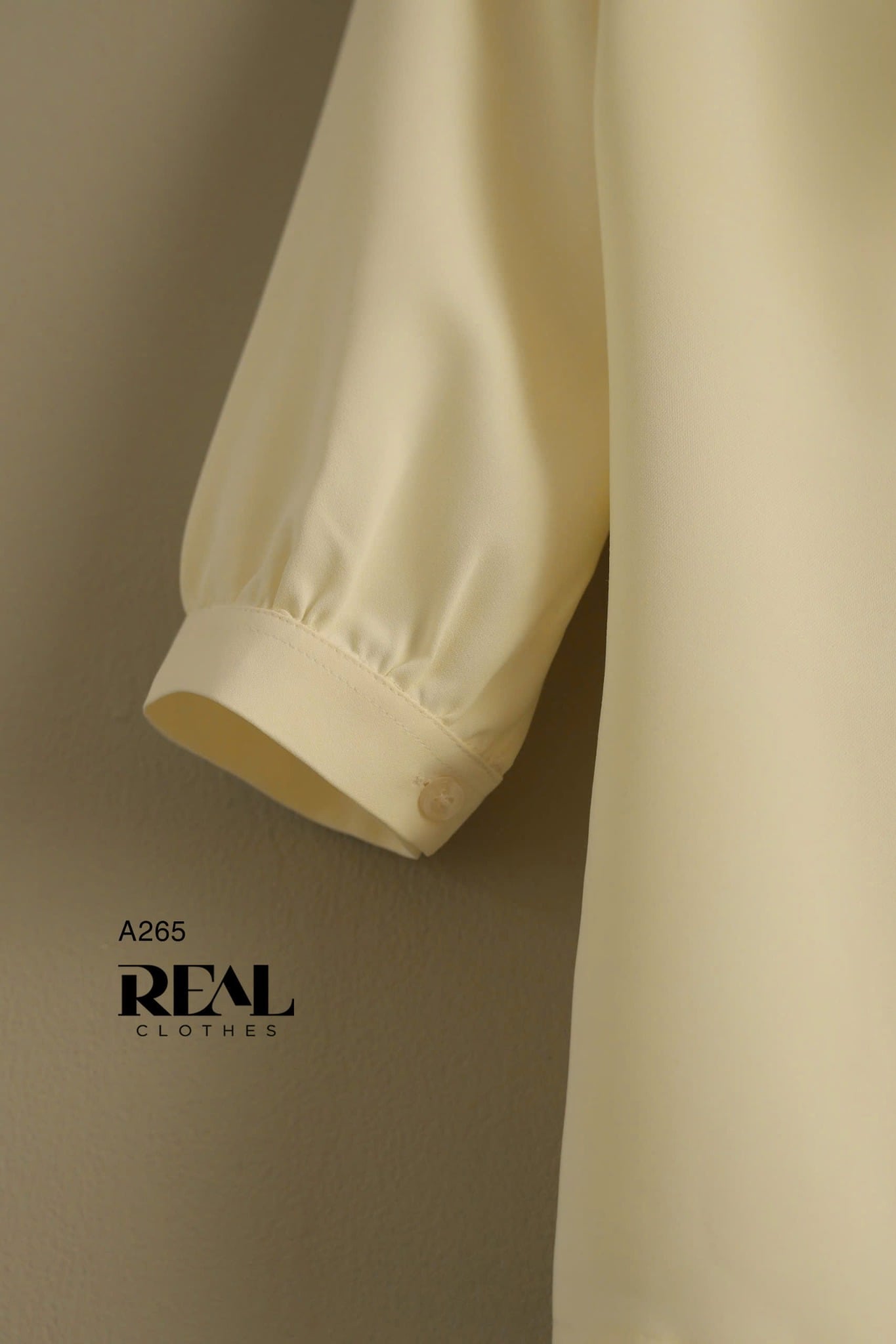 Áo Chuchu vàng mỡ gà SALE