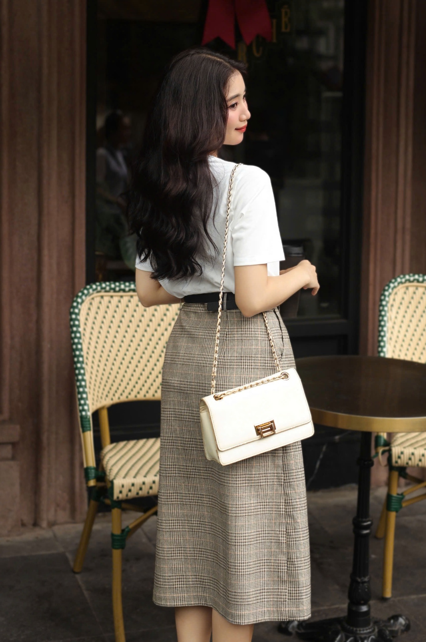 Váy 2 xếp caro kim tuyến SALE