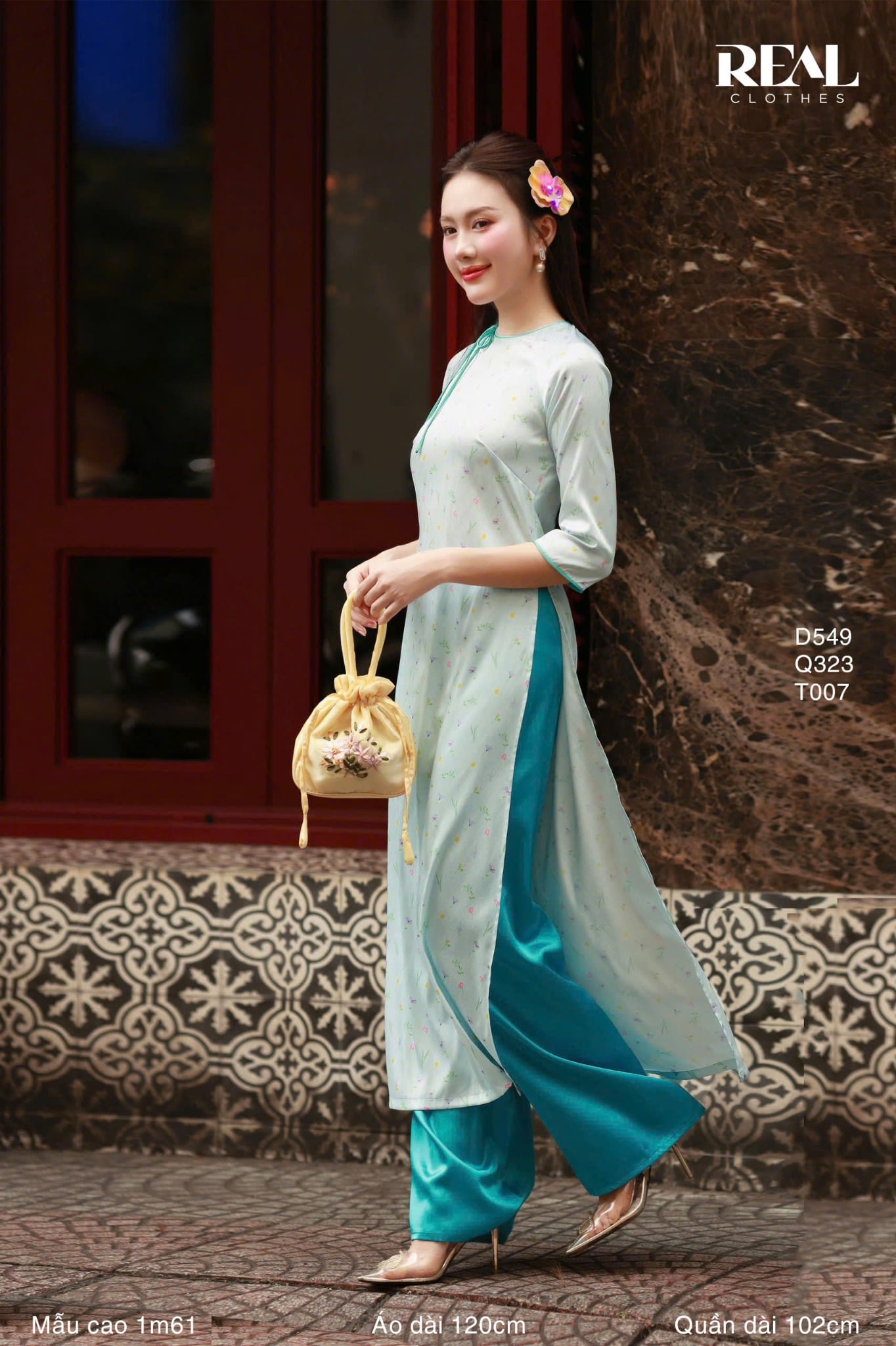 Áo dài cách tân Linh Lan