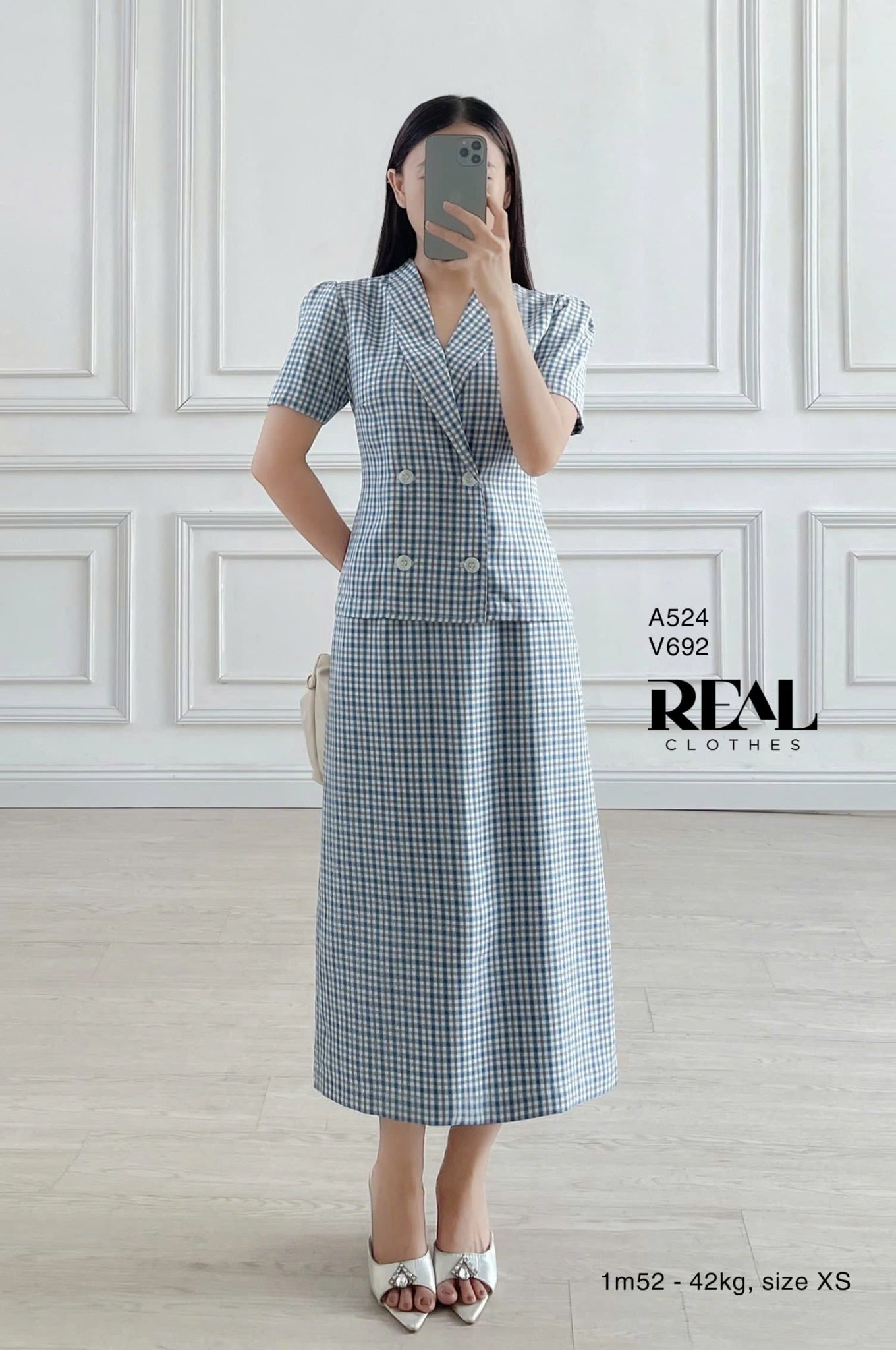 Áo Emma caro nhí SALE - size S