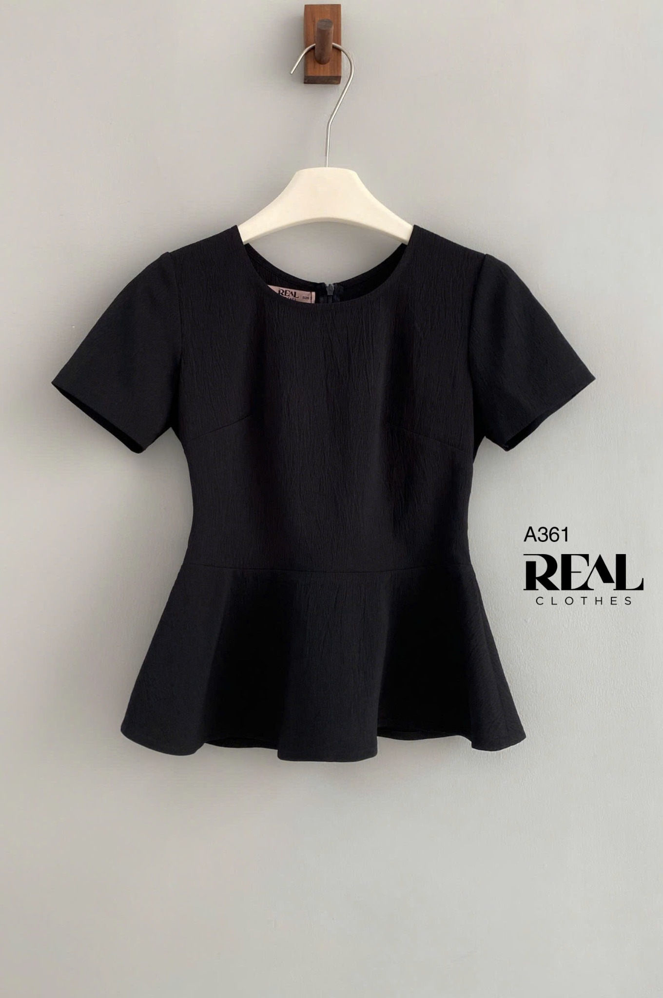 Áo peplum tay đủ đen SALE