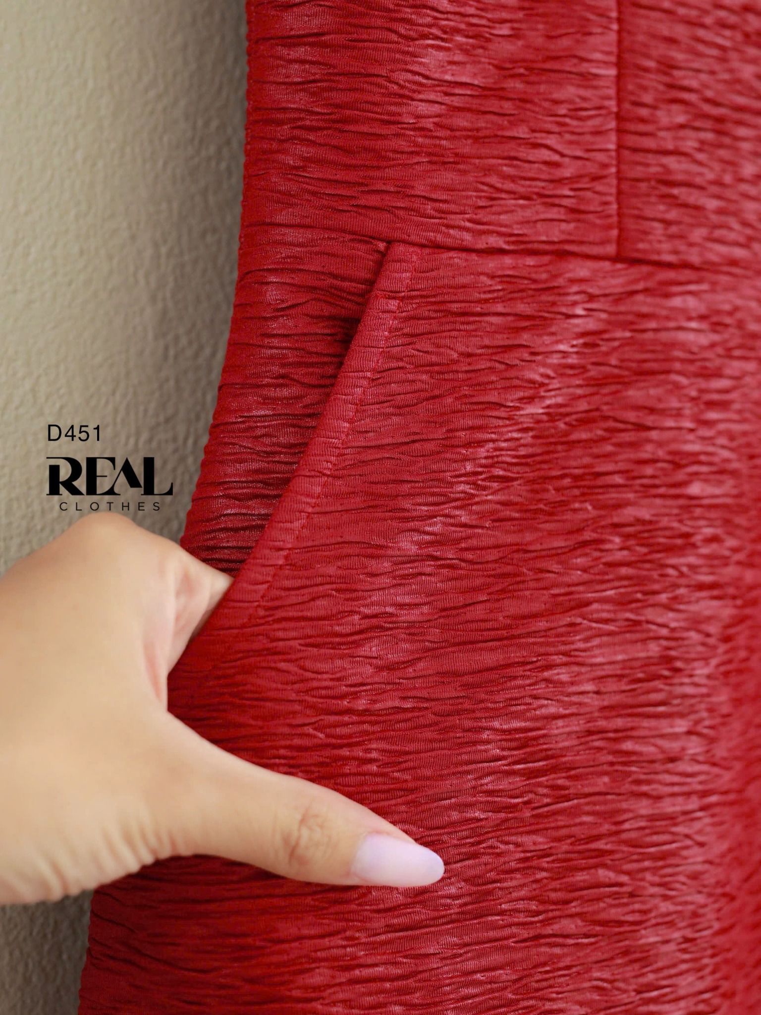 Đầm vân gỗ đỏ