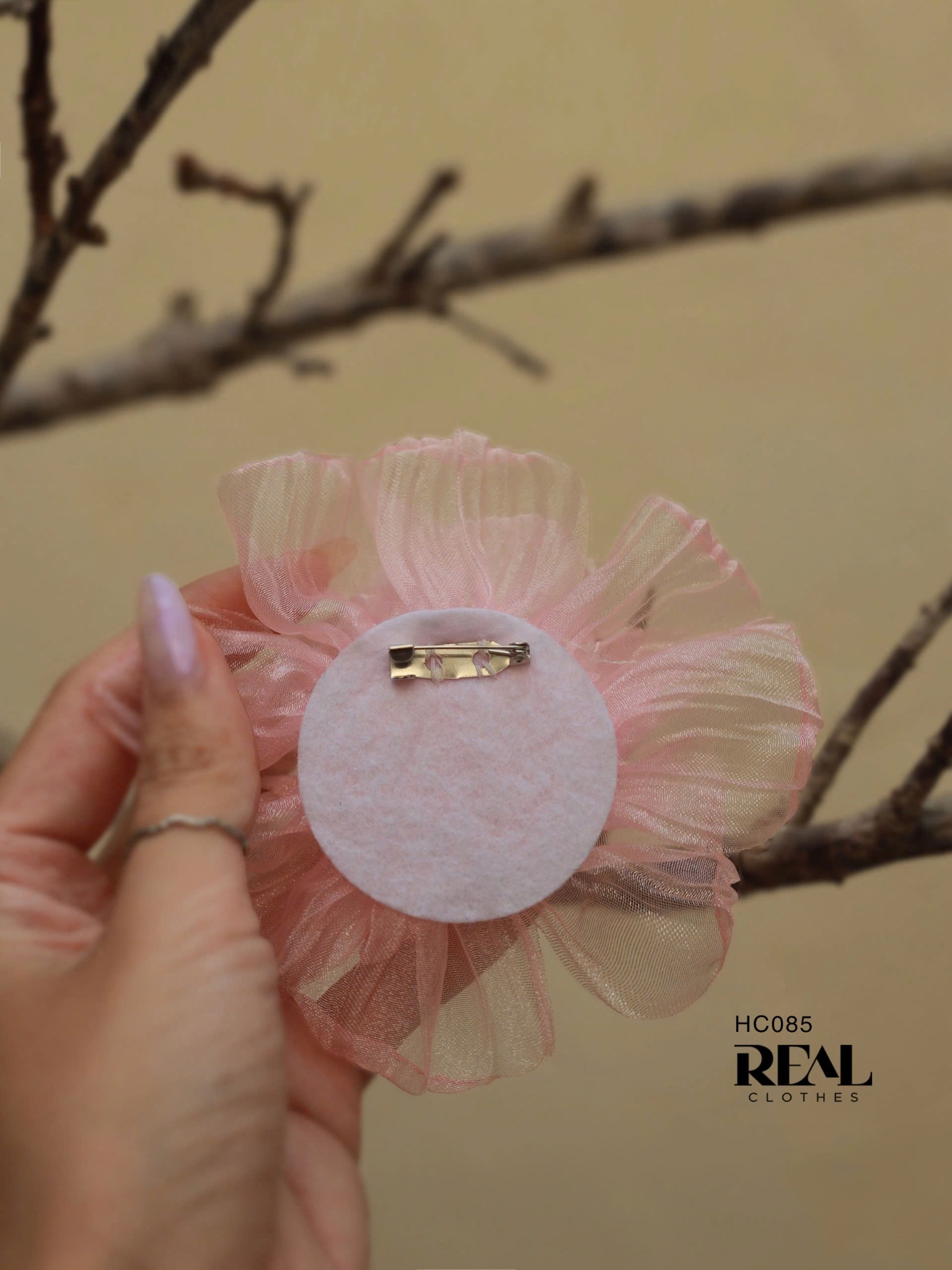 Cài áo hoa voan rose