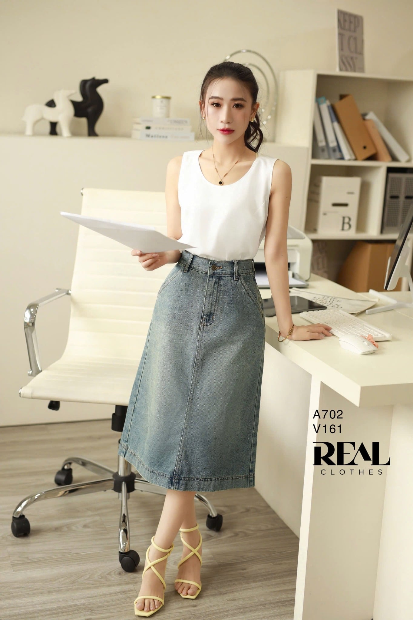 Váy Jeans ngắn xanh nhạt