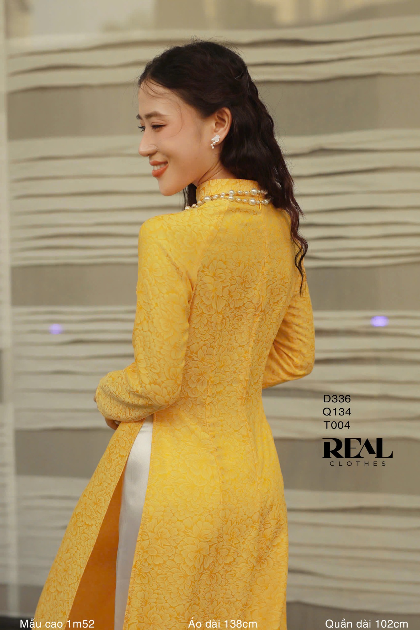 Áo dài truyền thống nhã an vàng tay dài