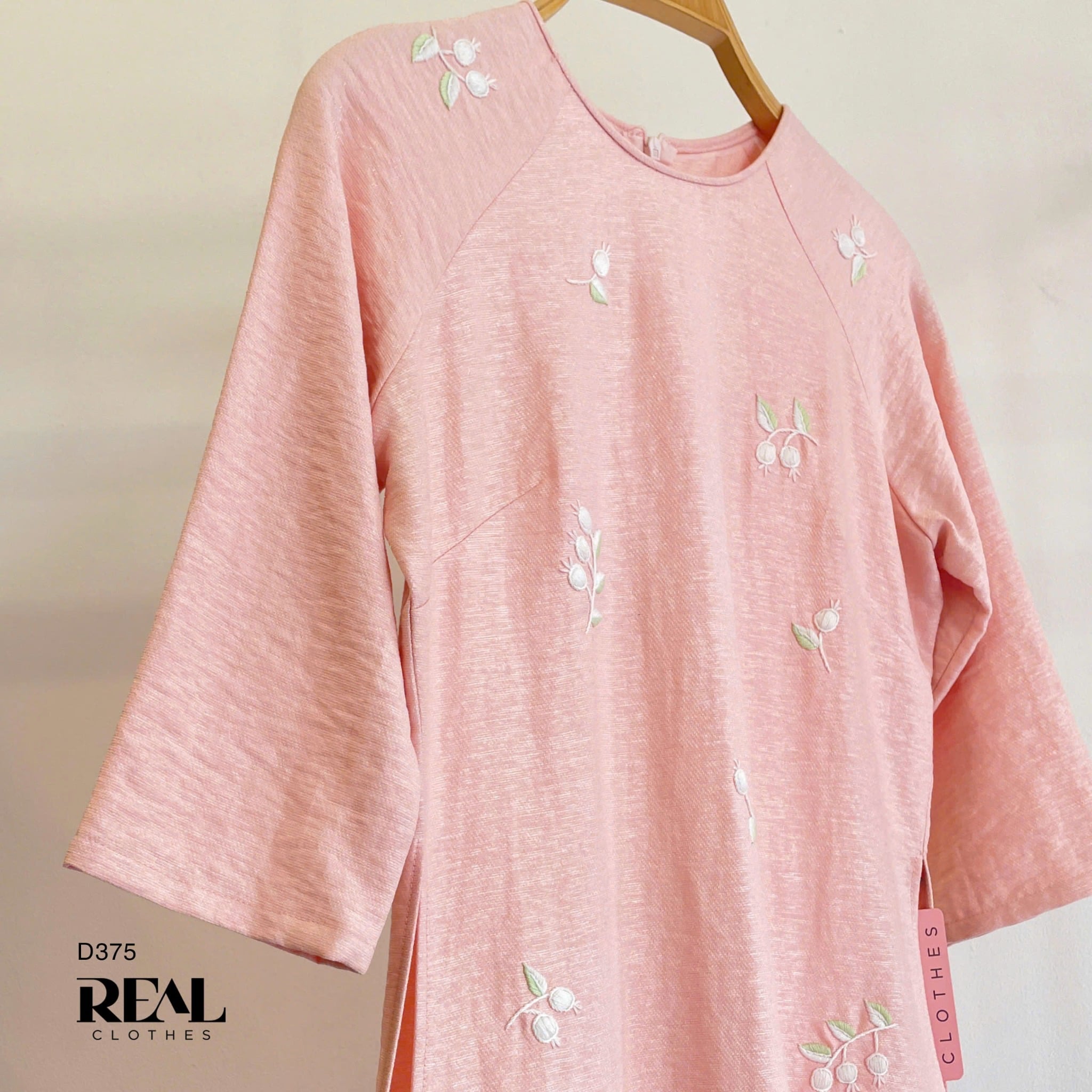 Áo dài cách tân orange hoa rơi