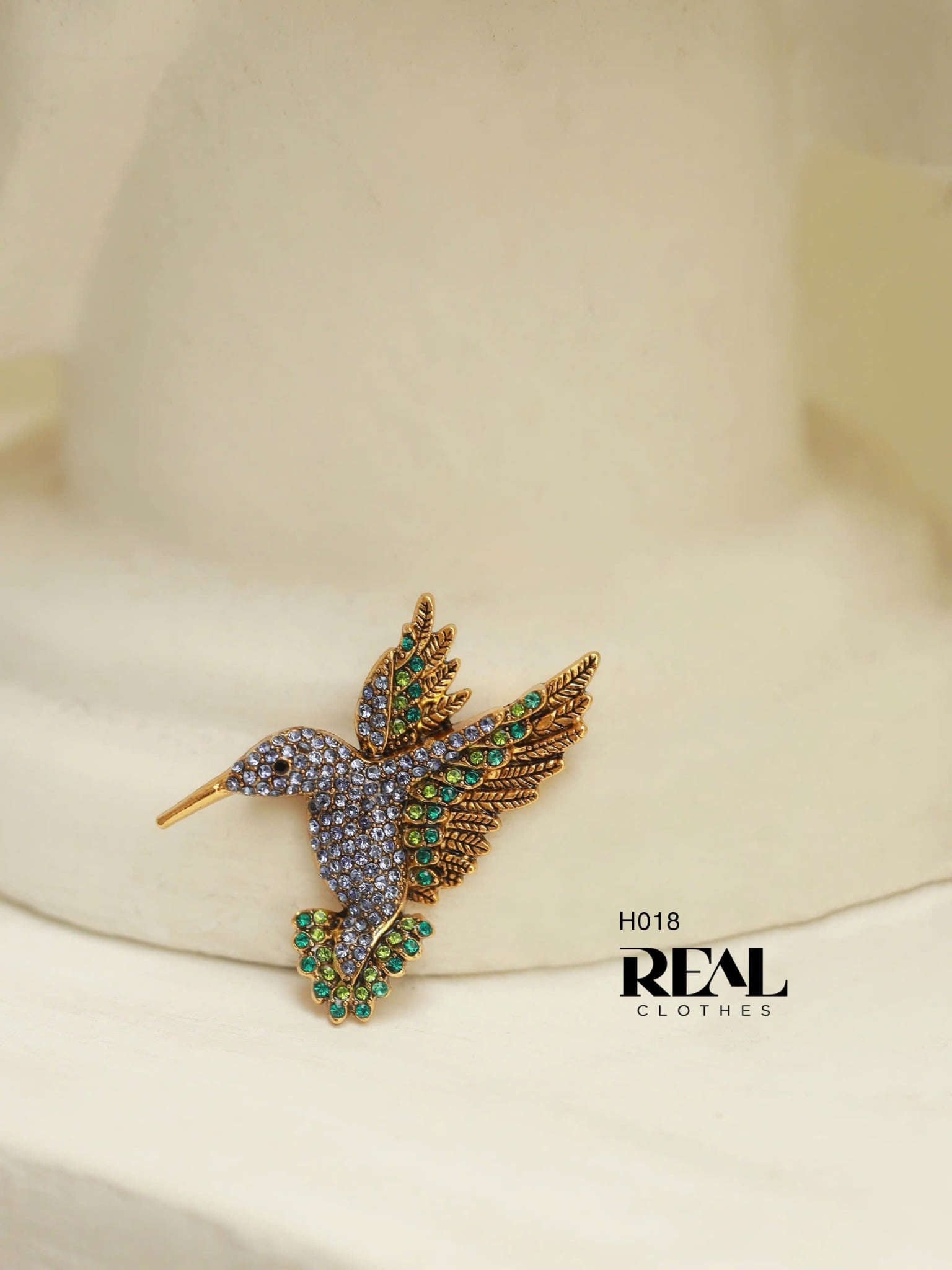 Cài áo chim nhạn