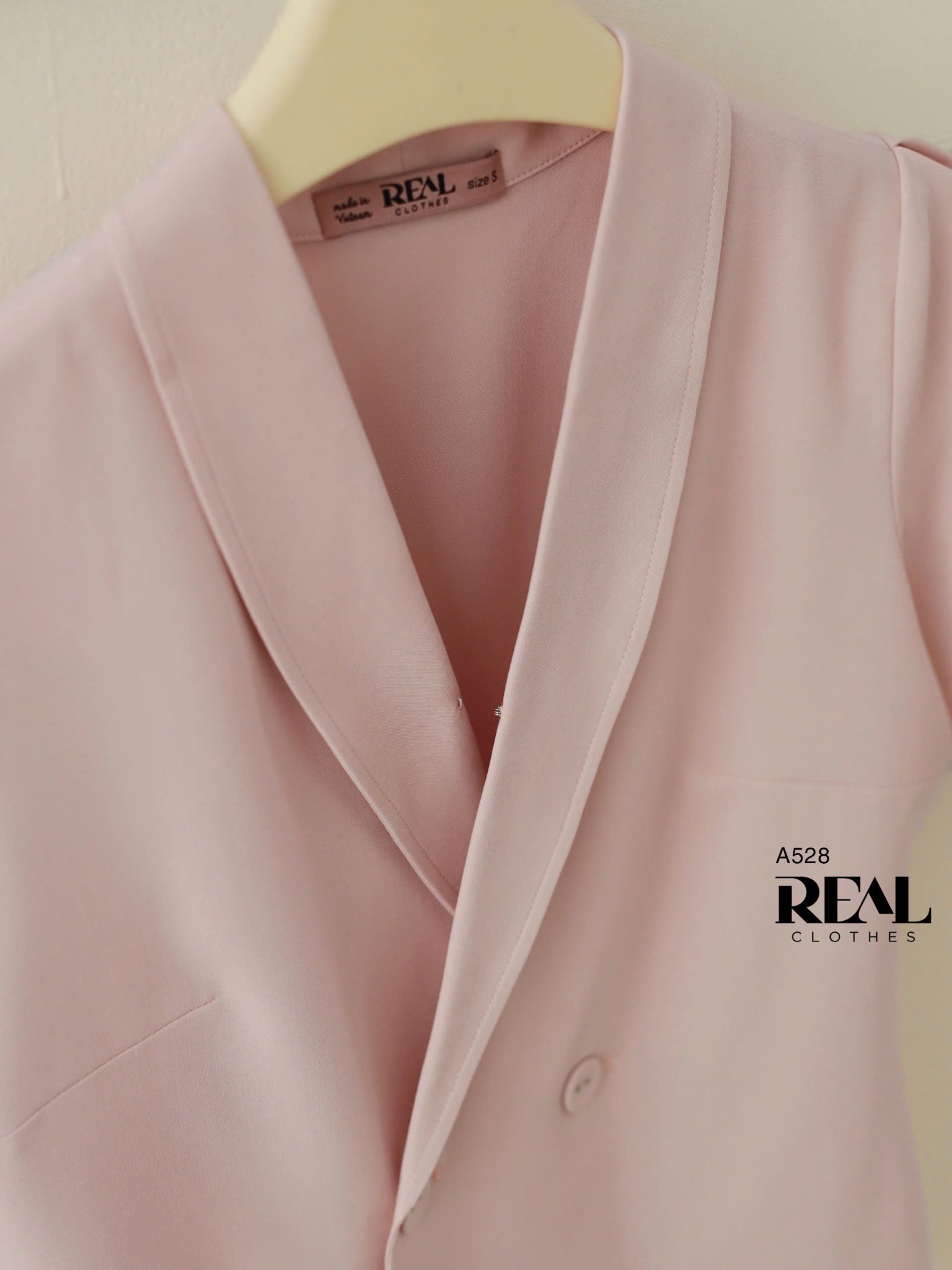 Áo Emma hồng nhạt