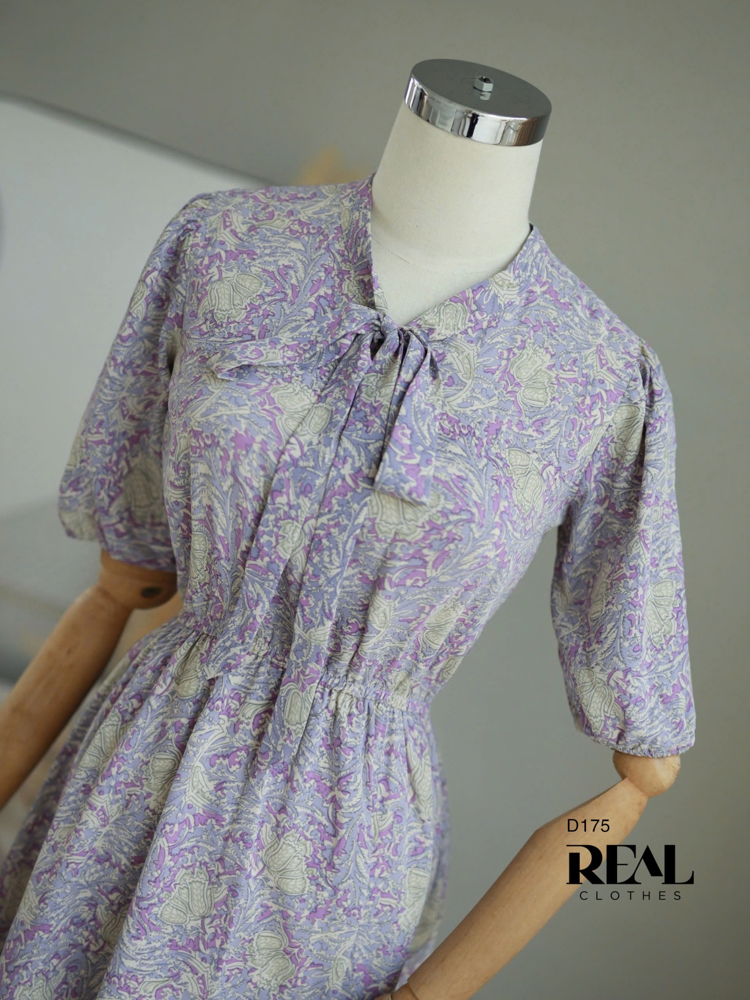 Đầm Emily hoa tím SALE