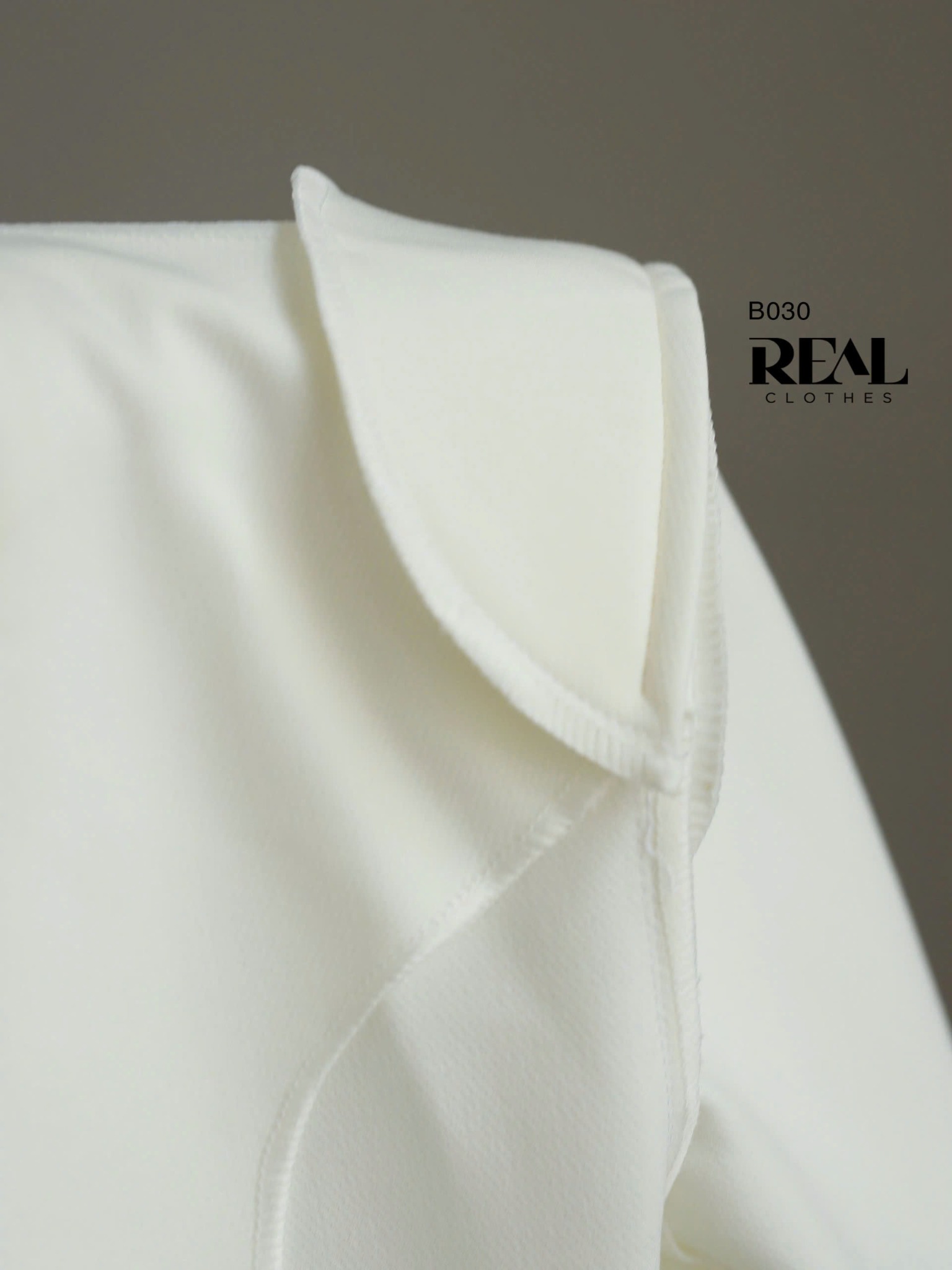 Blazer tay ngắn trắng