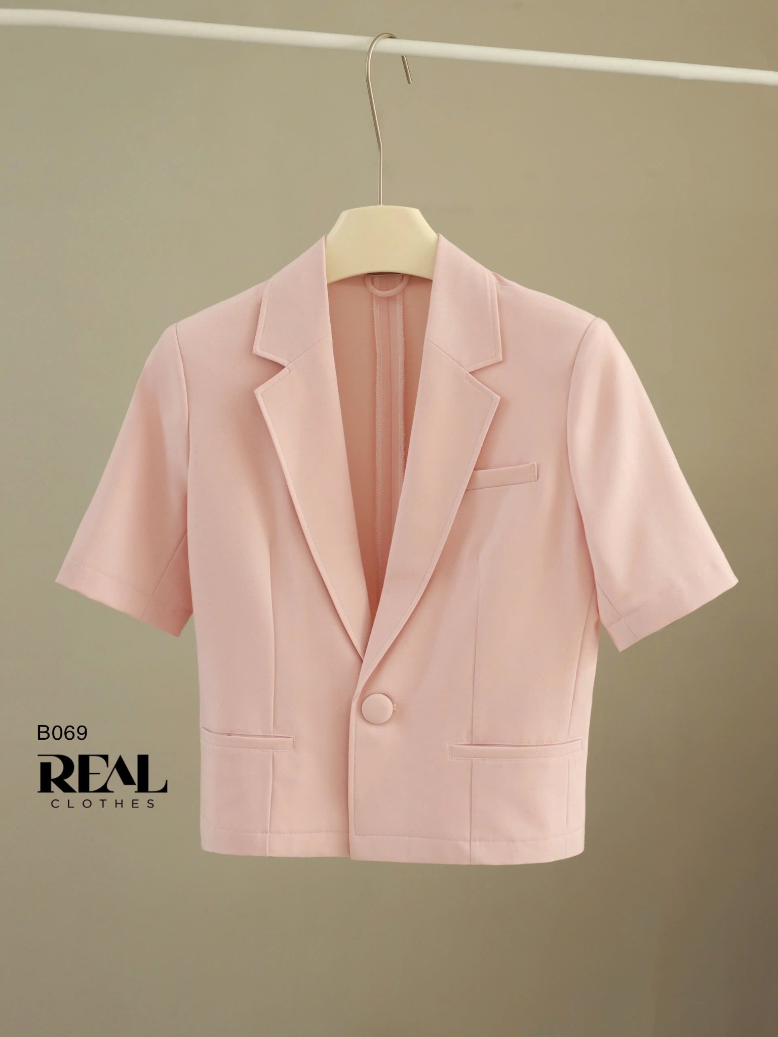 Blazer tay ngắn hồng nhạt