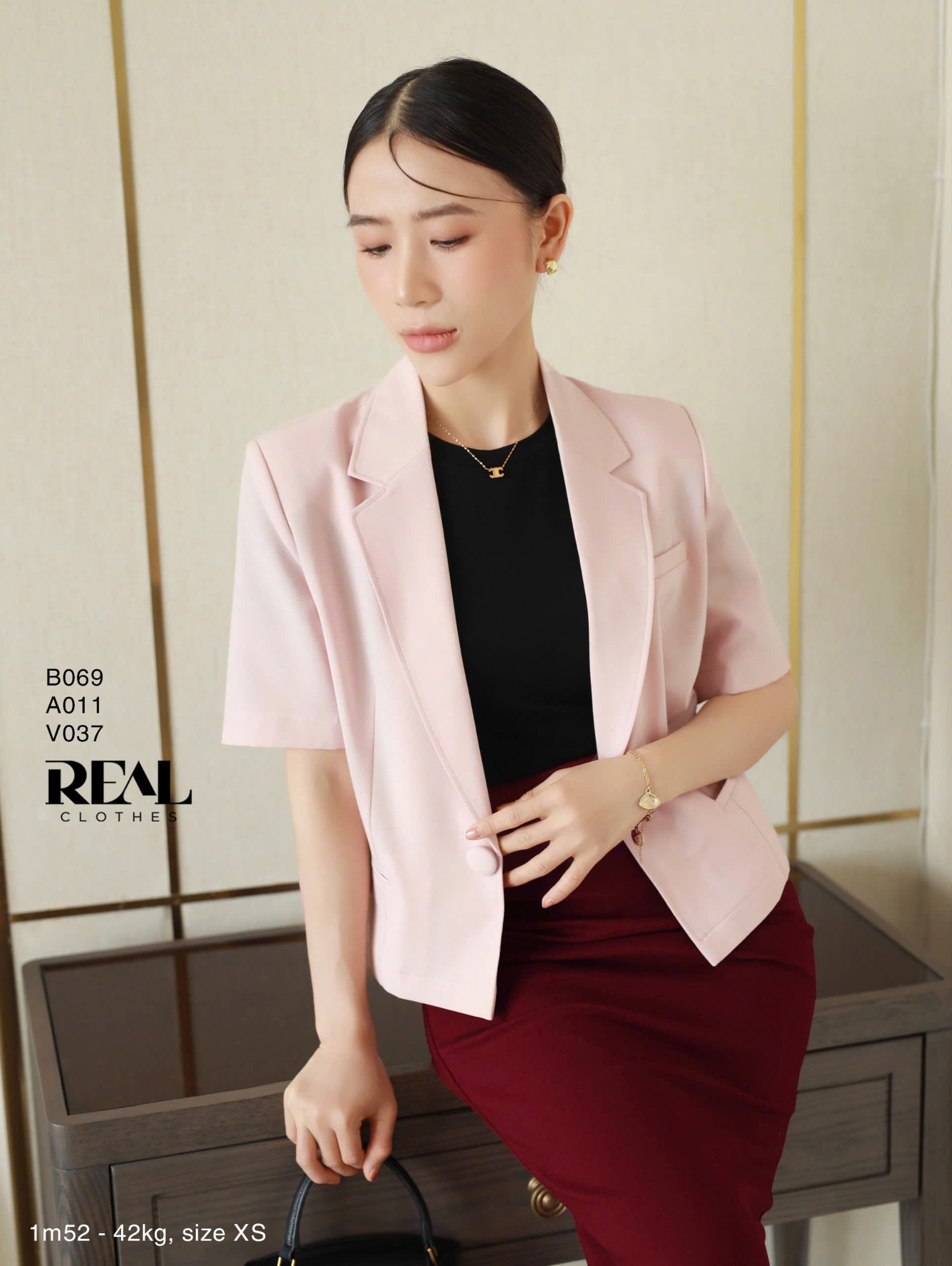 Blazer tay ngắn hồng nhạt
