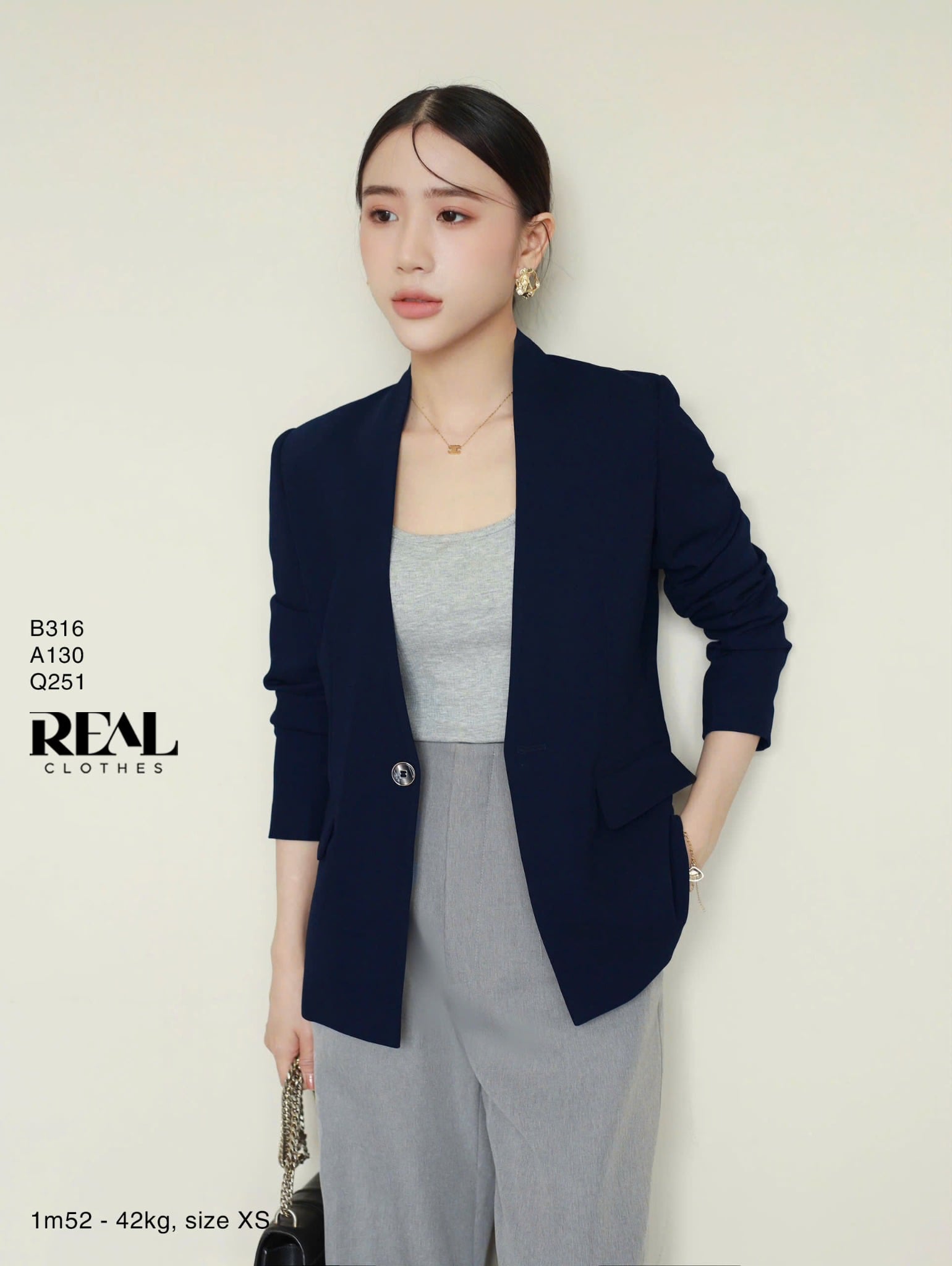 Blazer cổ tim xanh đen SALE - size XS