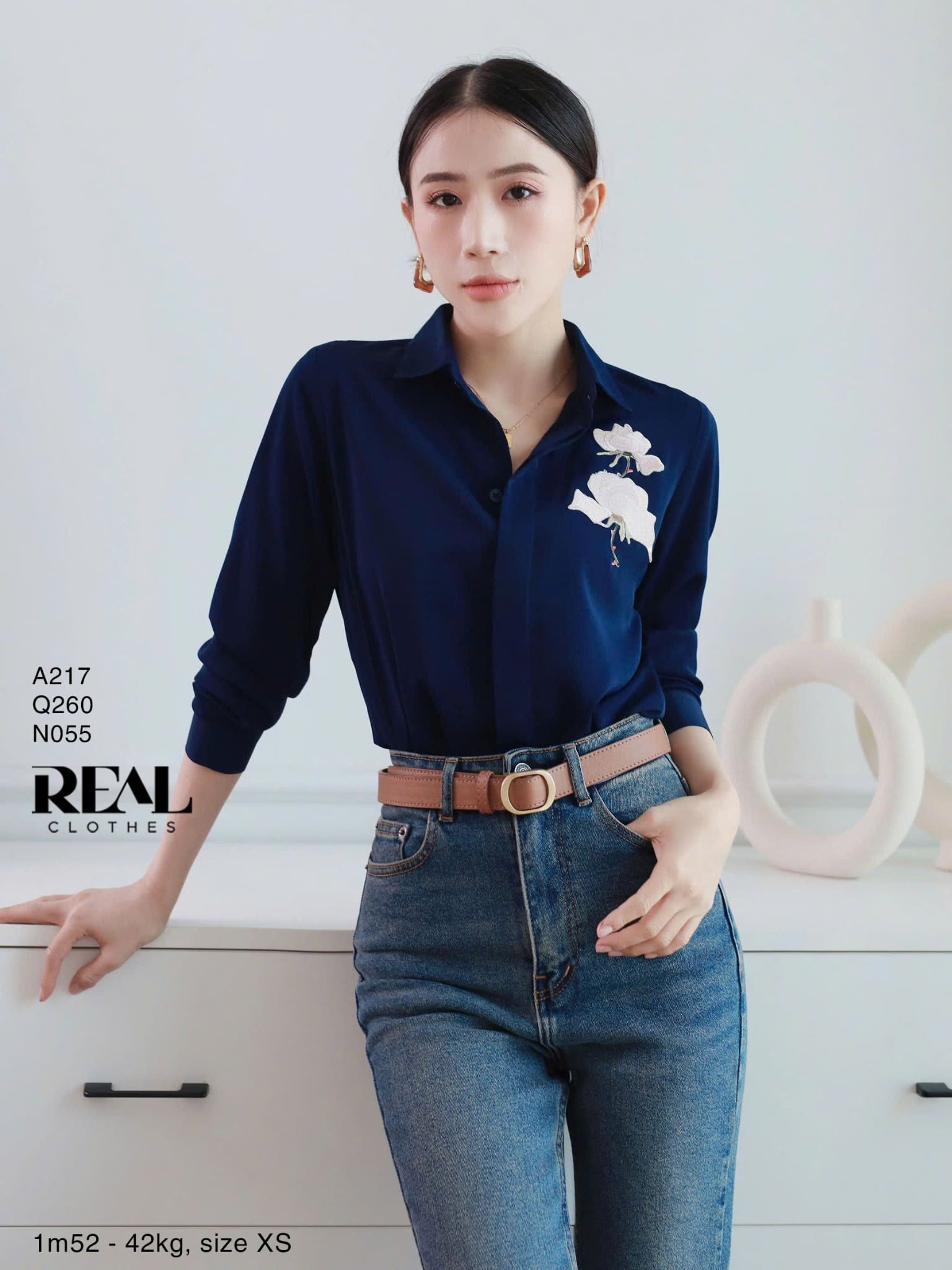 Quần Jeans lật lai xanh đậm - size XS