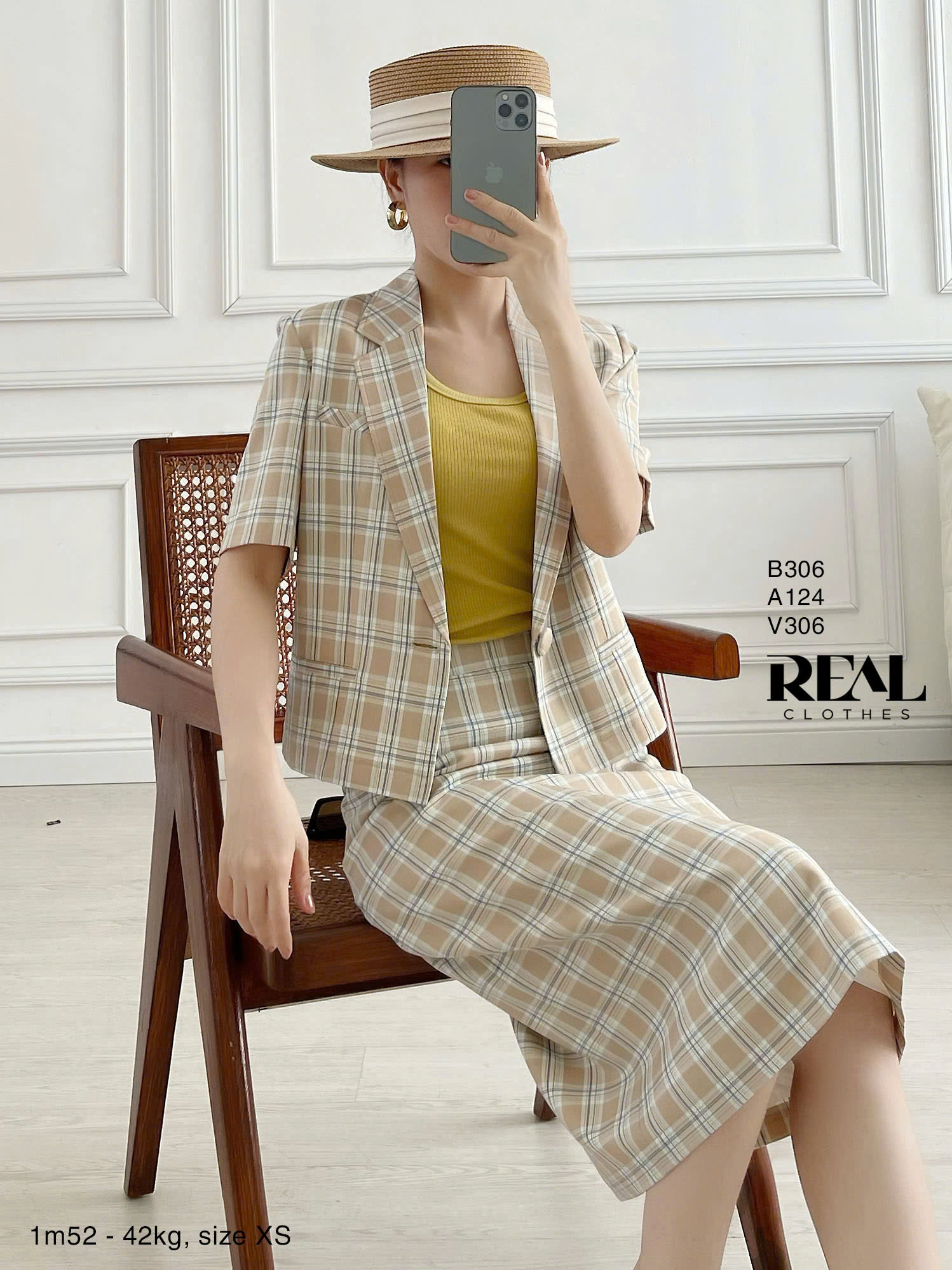 Blazer tay ngắn caro vàng