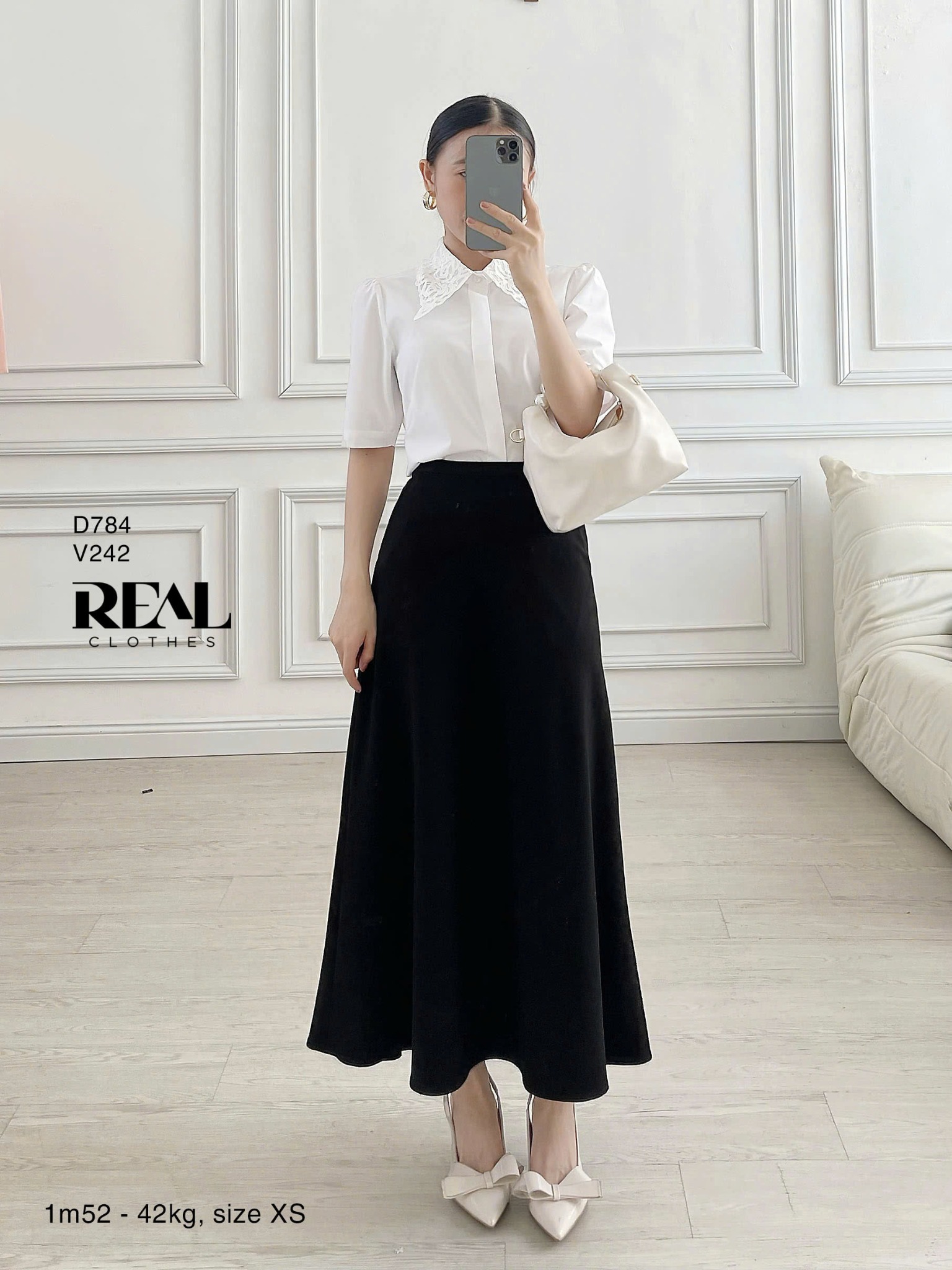 Sơ mi bamboo cổ ren trắng tinh - size S