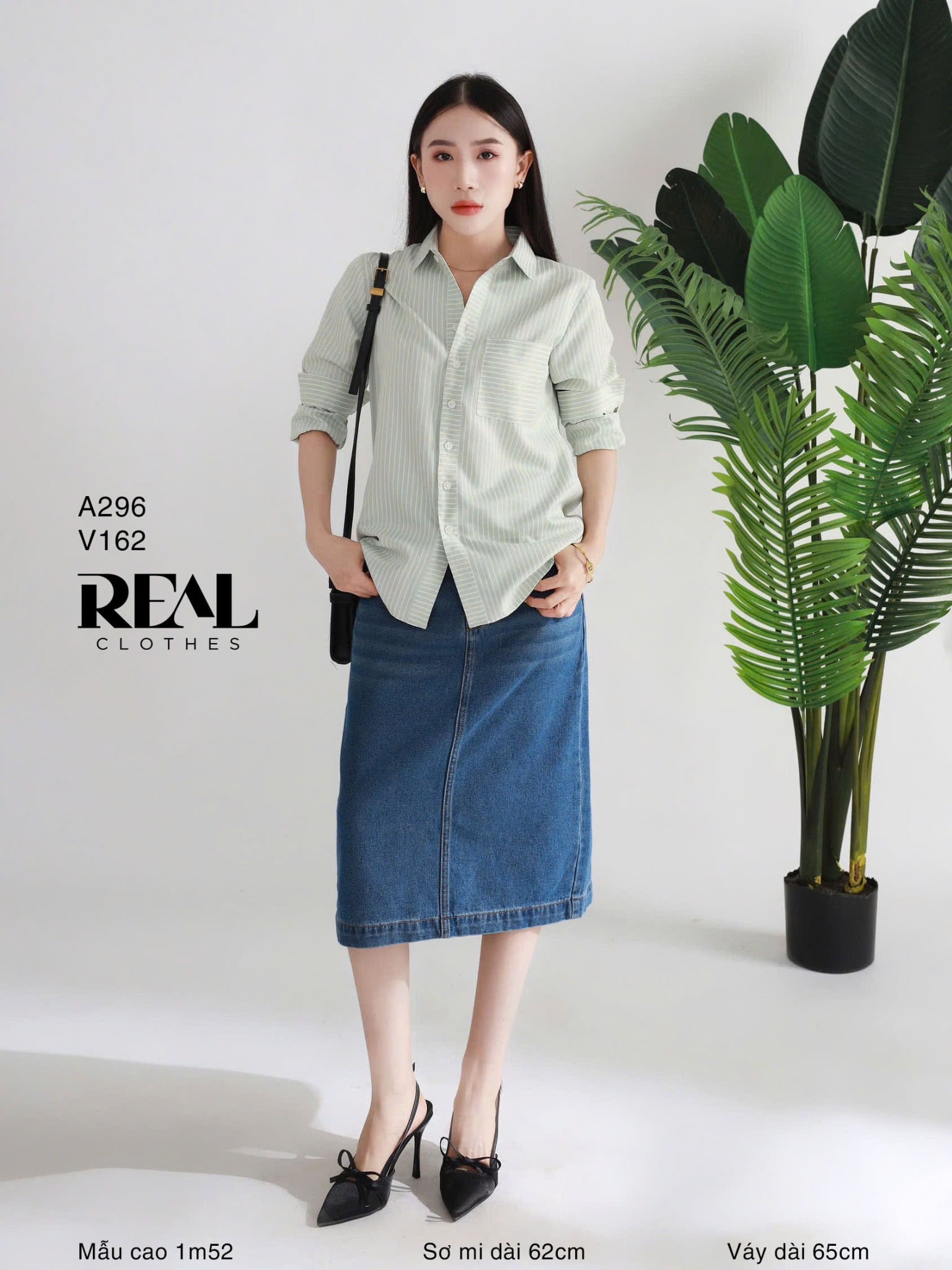 Váy Jeans ngắn xanh đậm