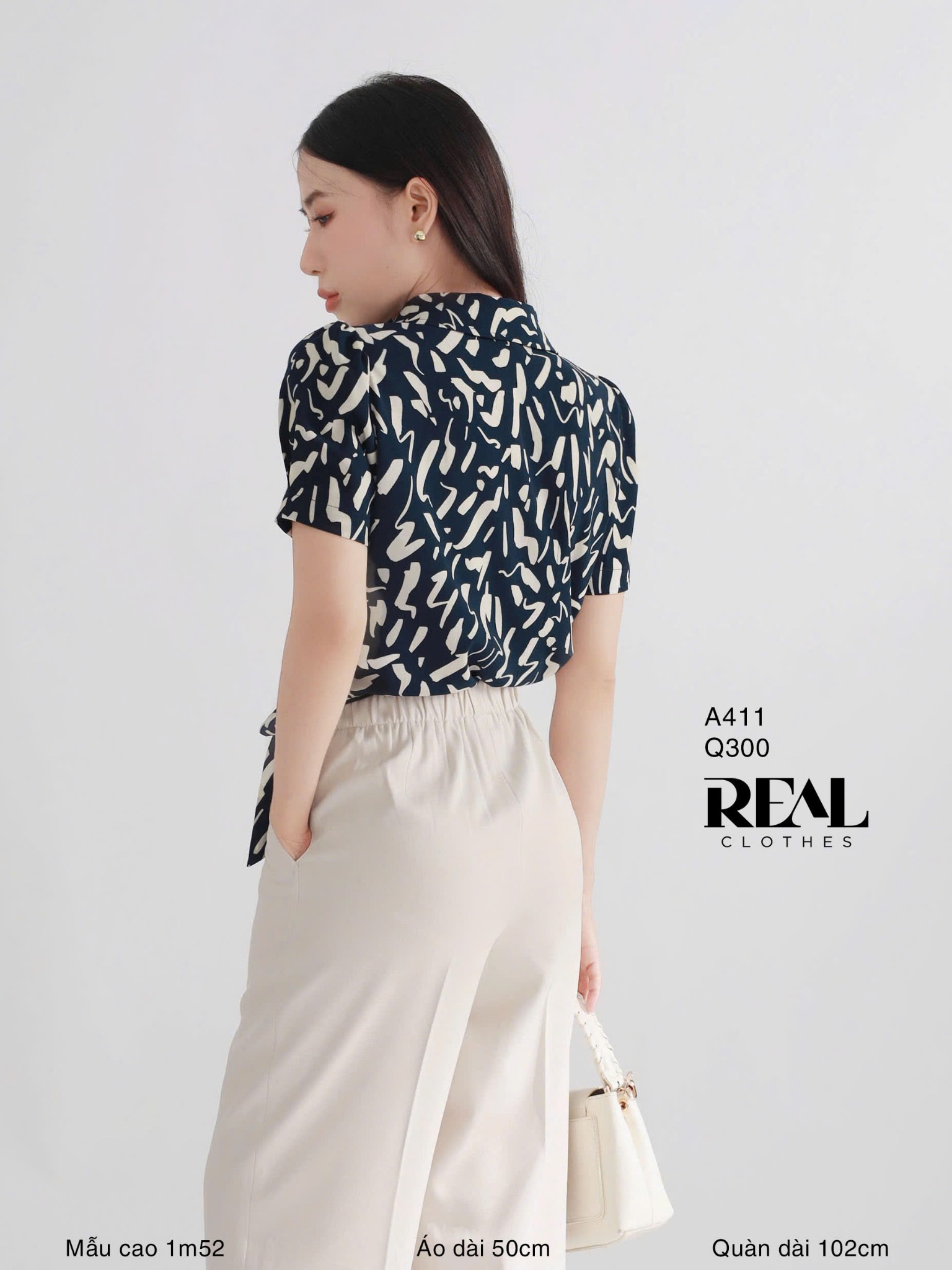 Áo cột eo vệt xanh