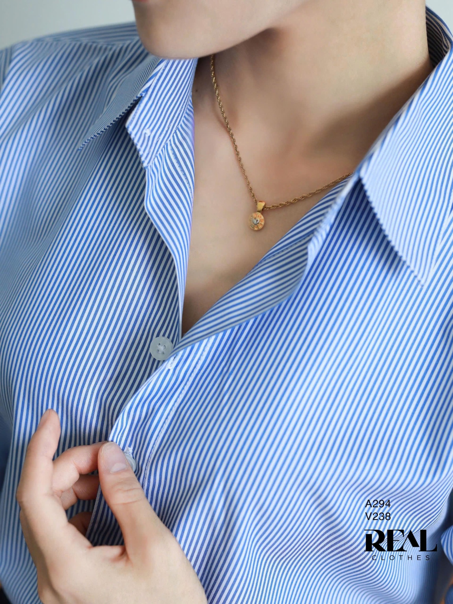 Sơ mi form rộng sọc xanh SALE