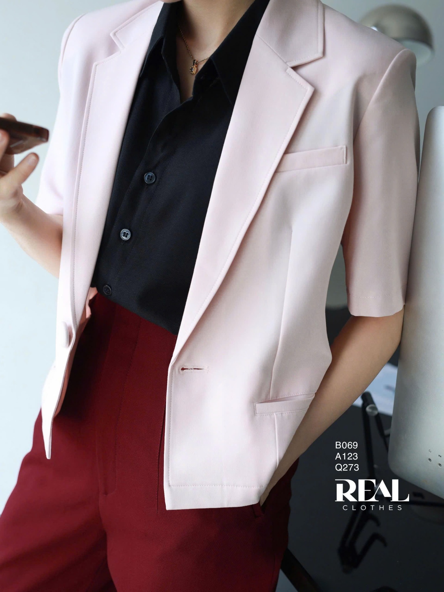 Blazer tay ngắn hồng nhạt