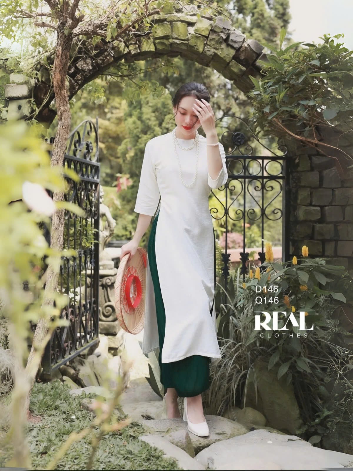  Áo dài cách tân moon 