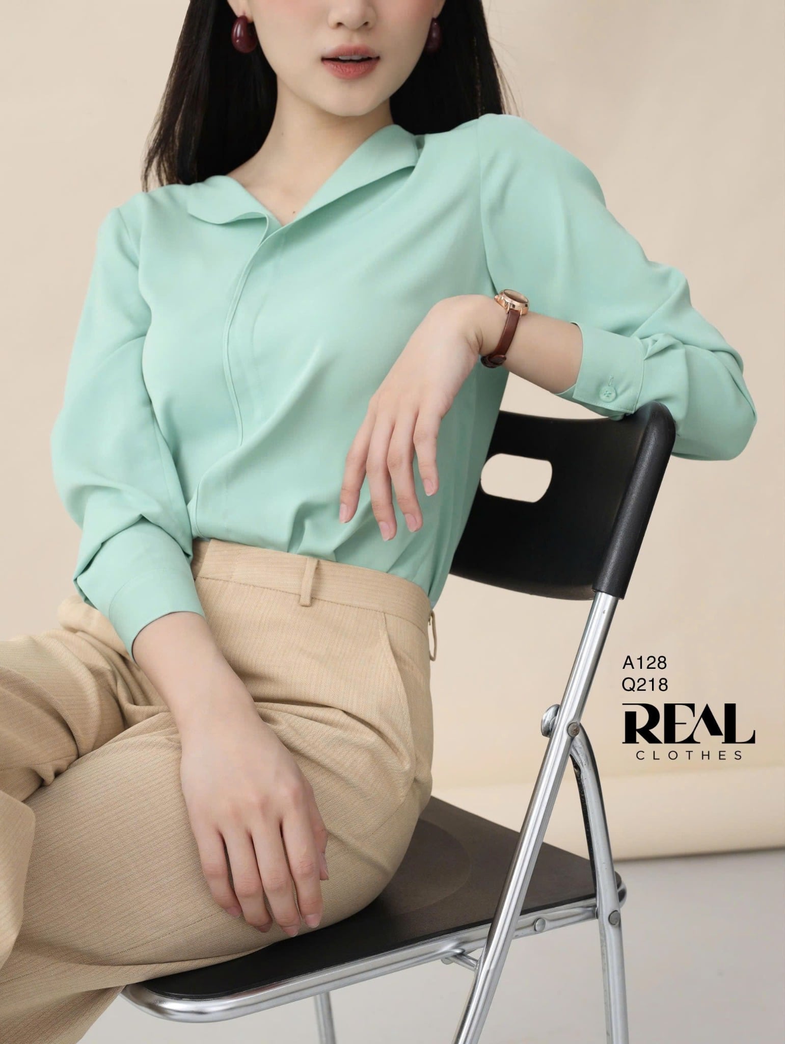  Áo cổ lật olive 