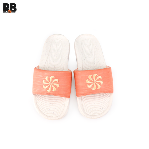 DÉP NIKE VICTORI ONE NEXT NATURE WMNS