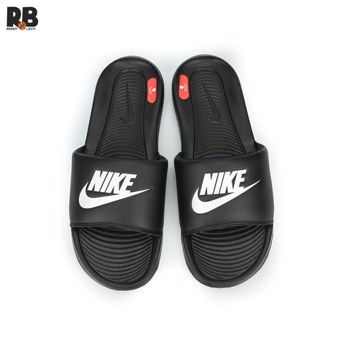 DÉP NIKE VICTORI ONE