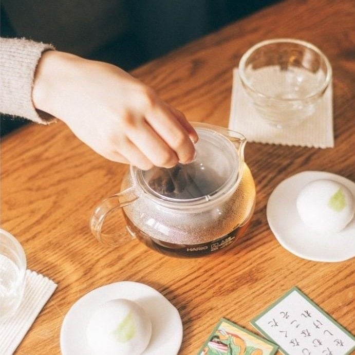  Bình trà thủy tinh kèm lưới lọc kim loại Hario Cha Cha Kyusu Maru CHJMN-45T 450ml 